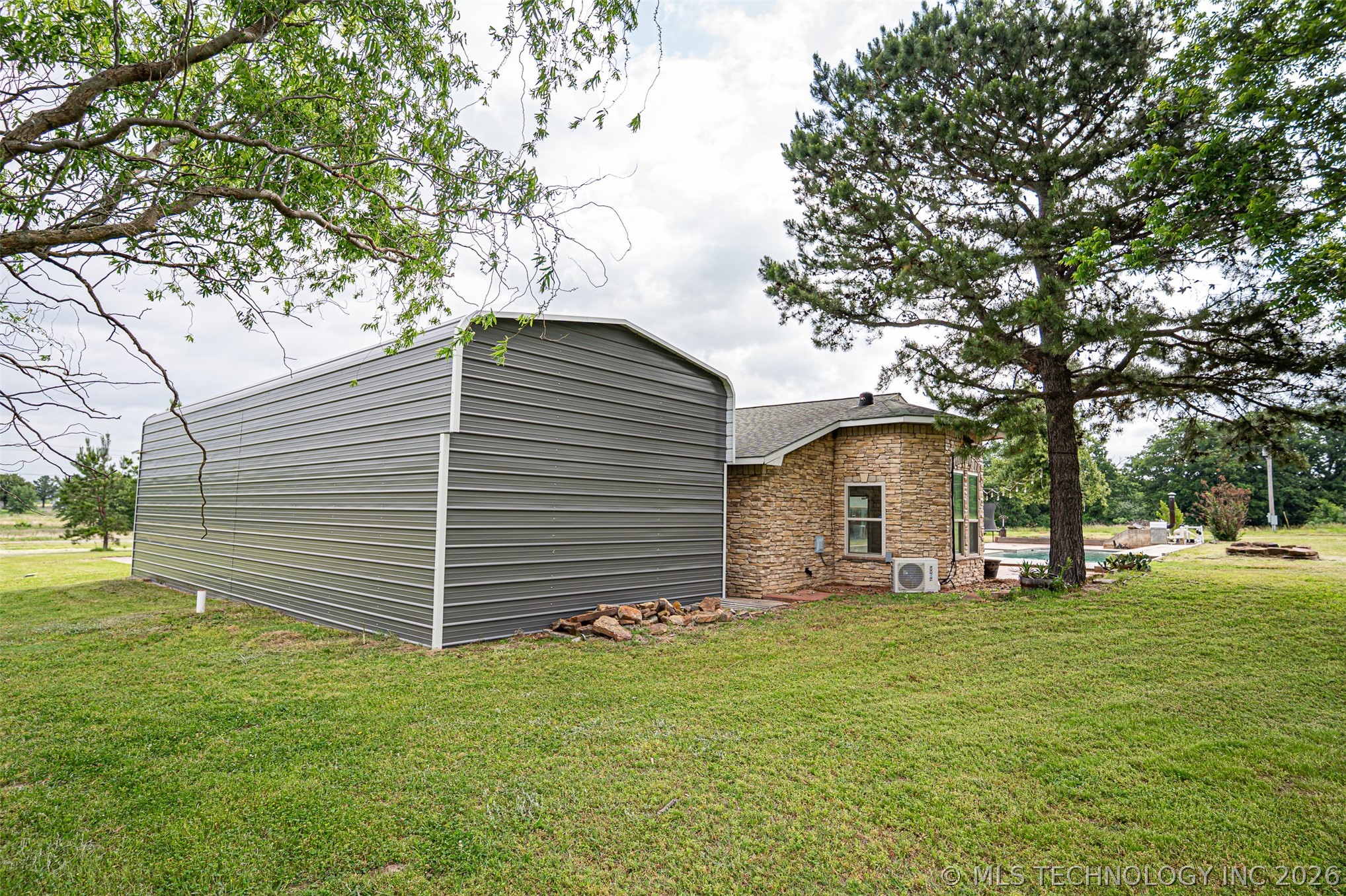 25189 Wilson Road Henryetta OK 74437