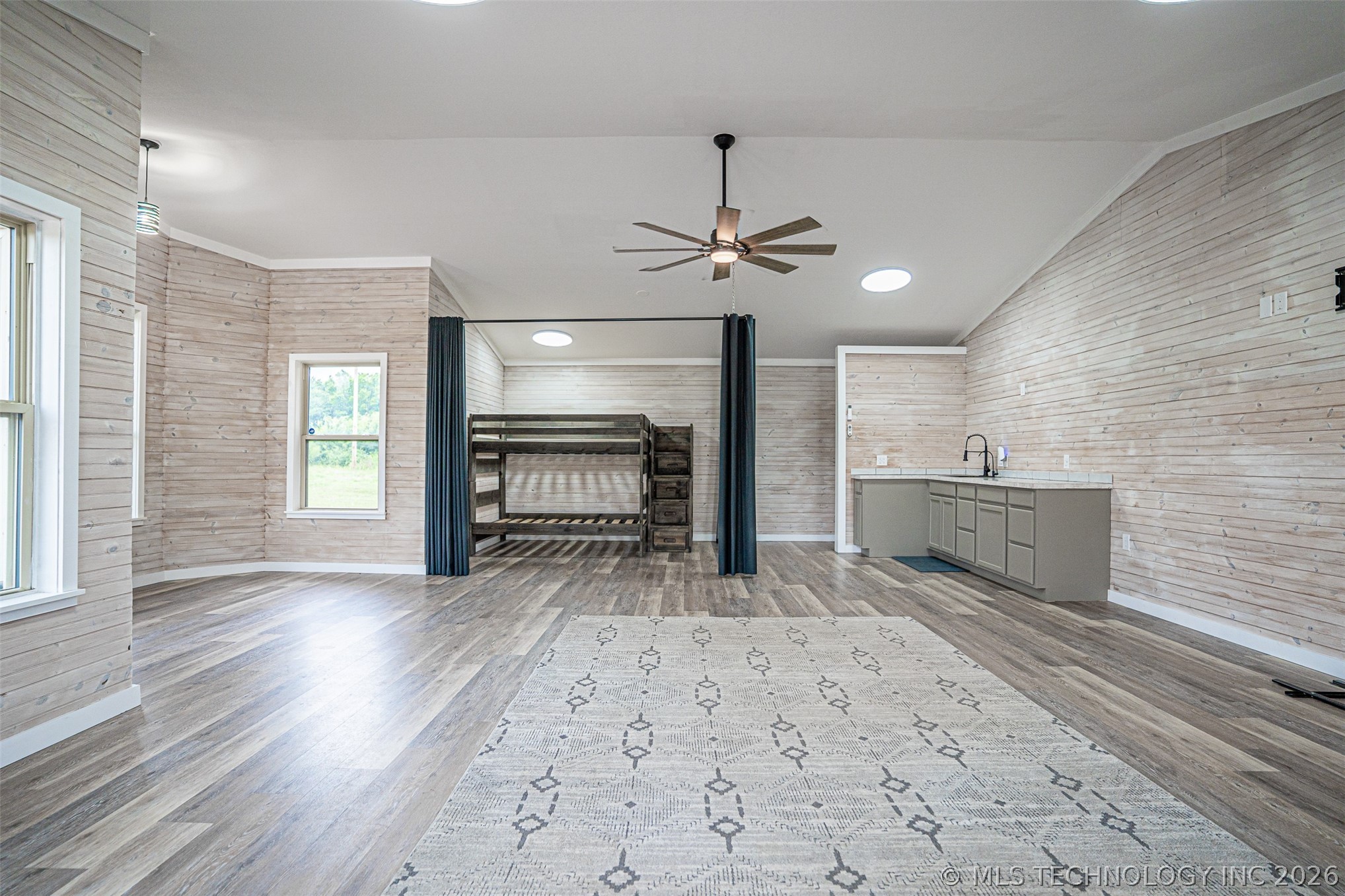 25189 Wilson Road Henryetta OK 74437