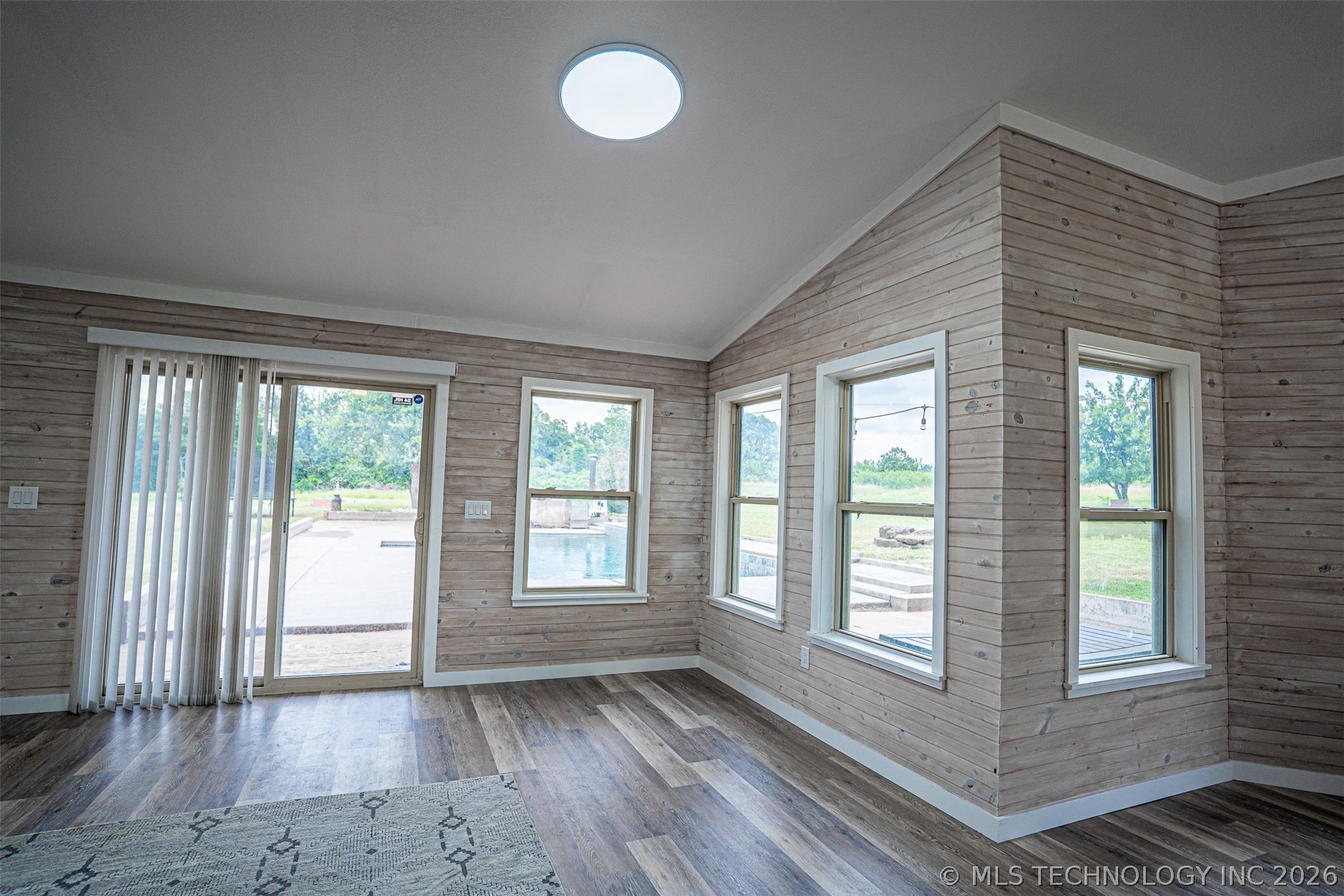 25189 Wilson Road Henryetta OK 74437