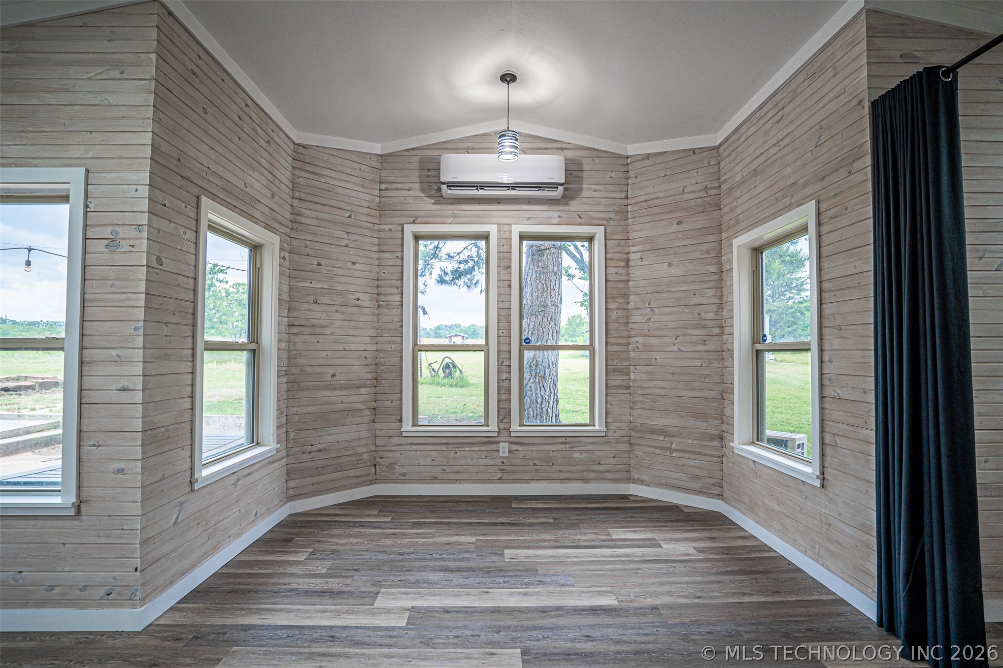 25189 Wilson Road Henryetta OK 74437