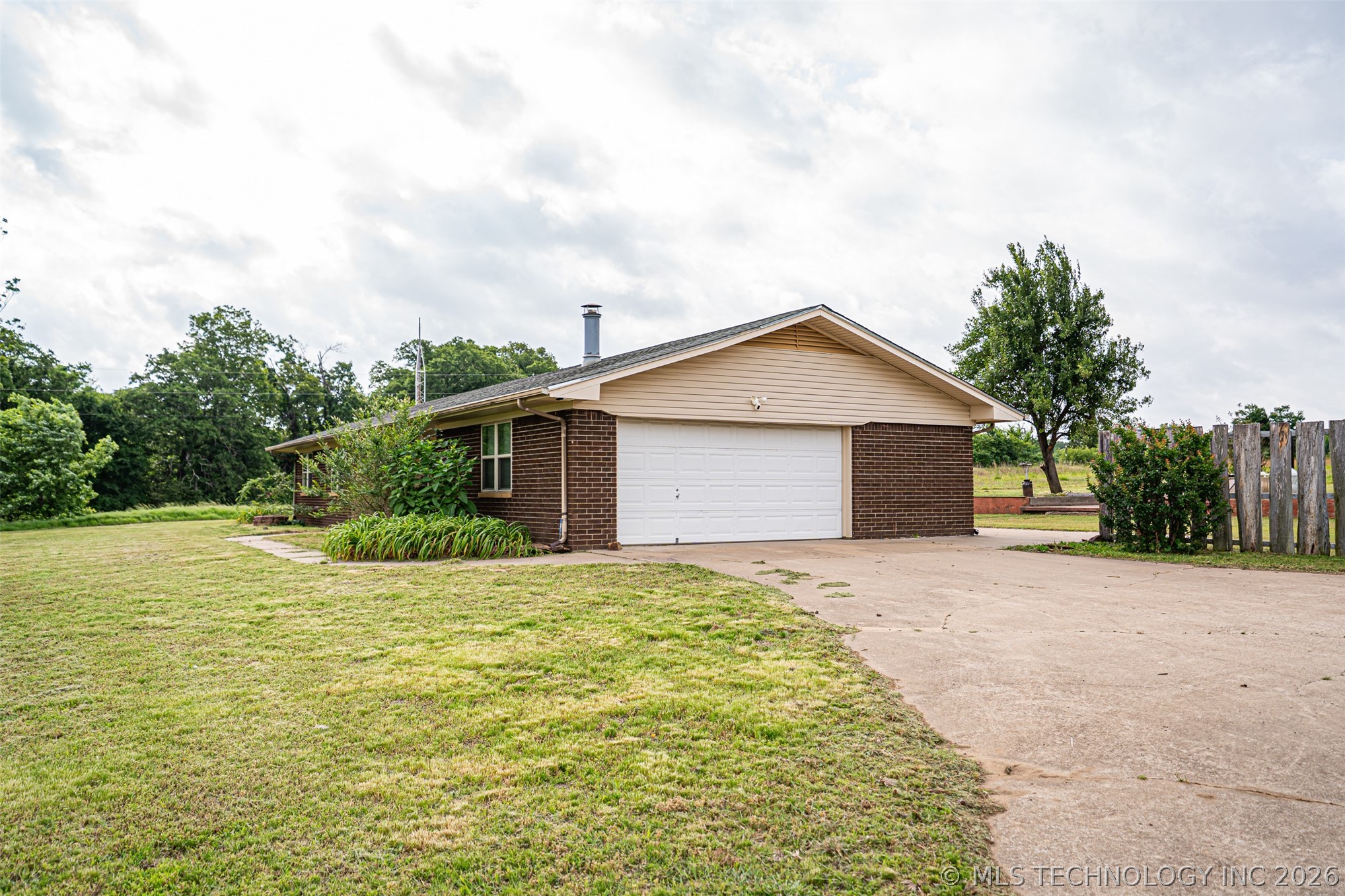 25189 Wilson Road Henryetta OK 74437