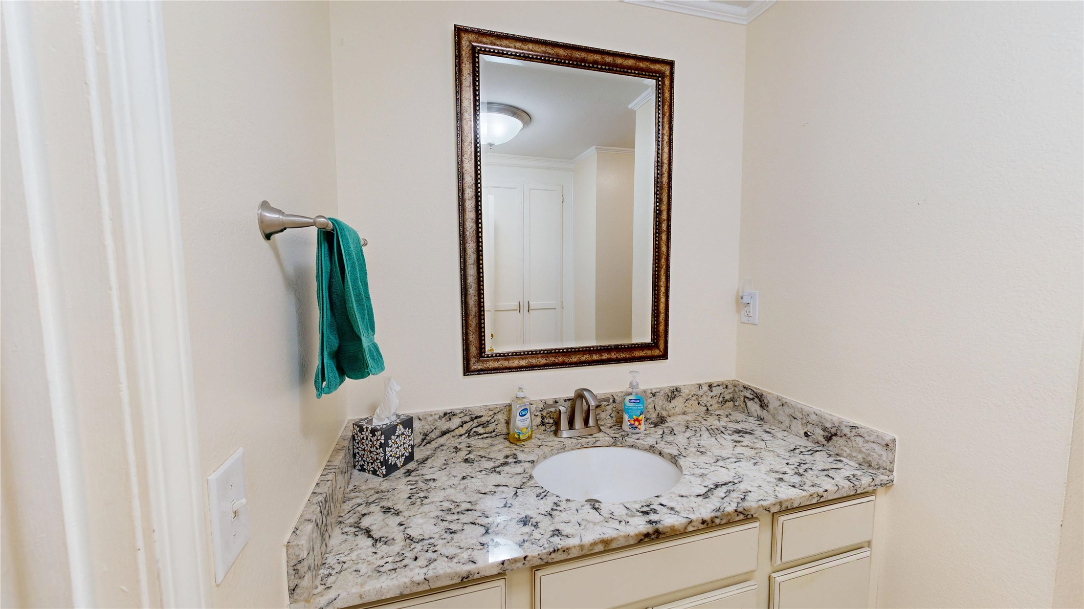 5909 S 63rd West Westavenue Tulsa OK 74107