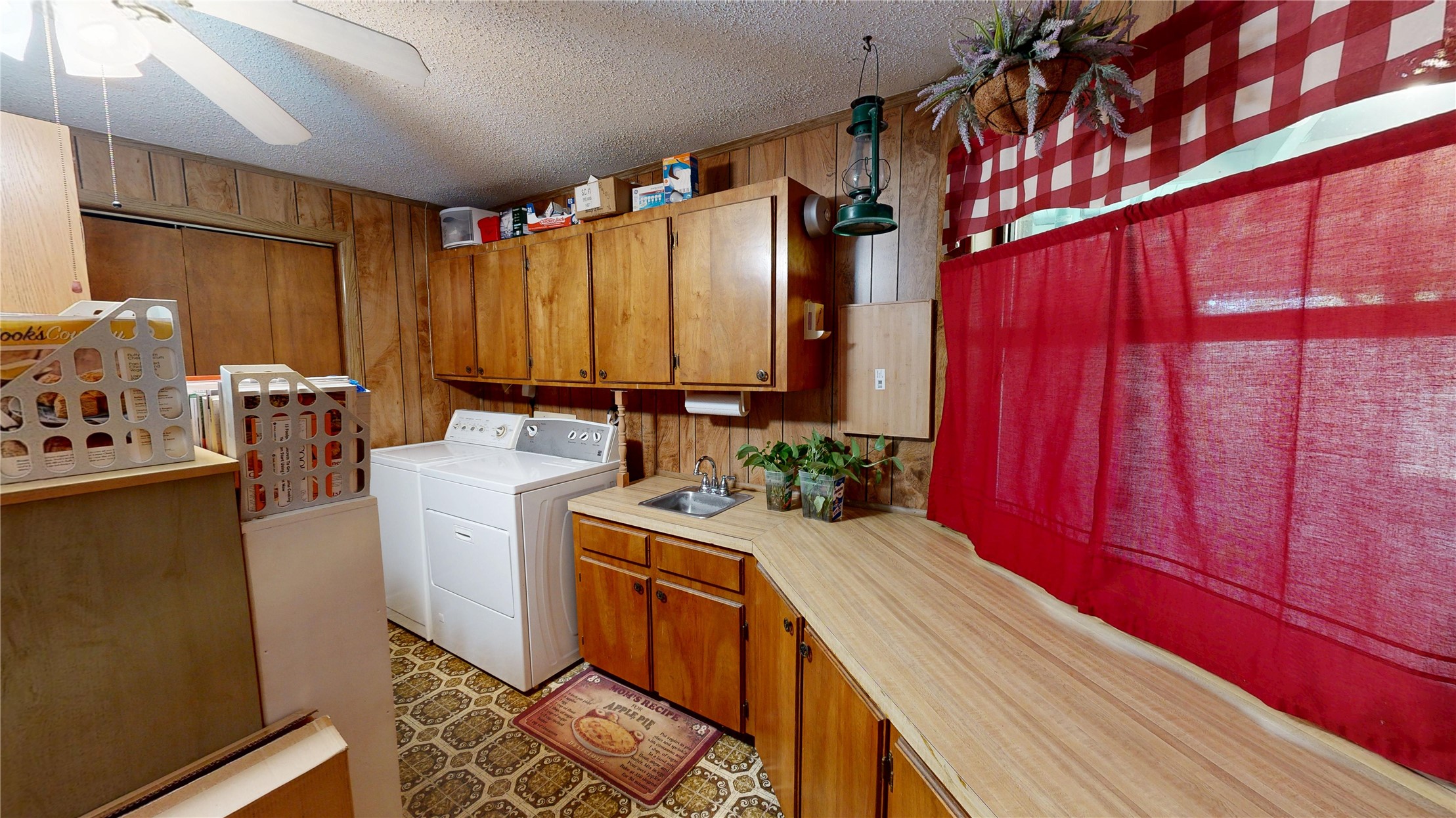 5909 S 63rd West Westavenue Tulsa OK 74107