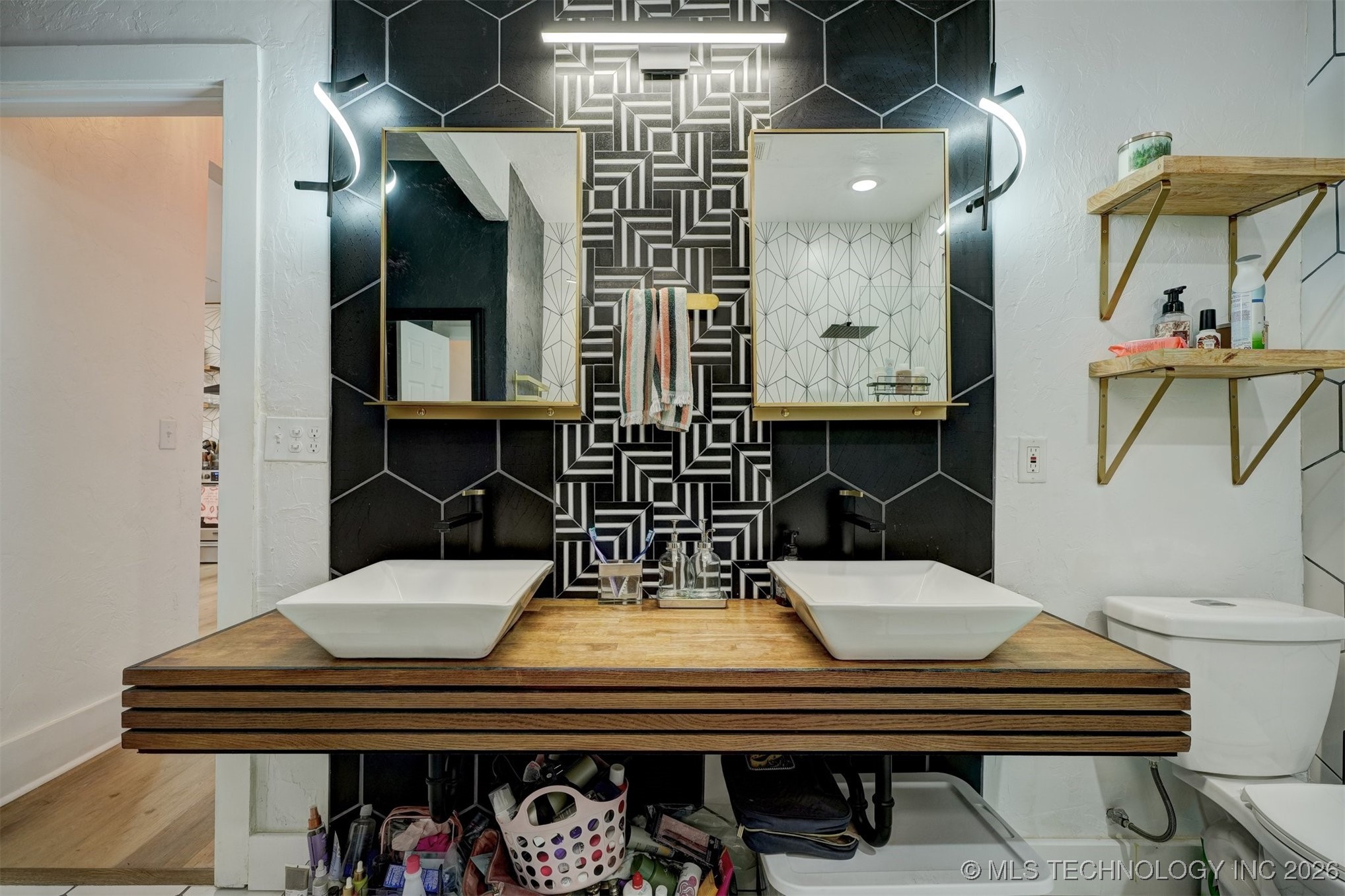 2009 NW 12th Oklahoma City OK 73106