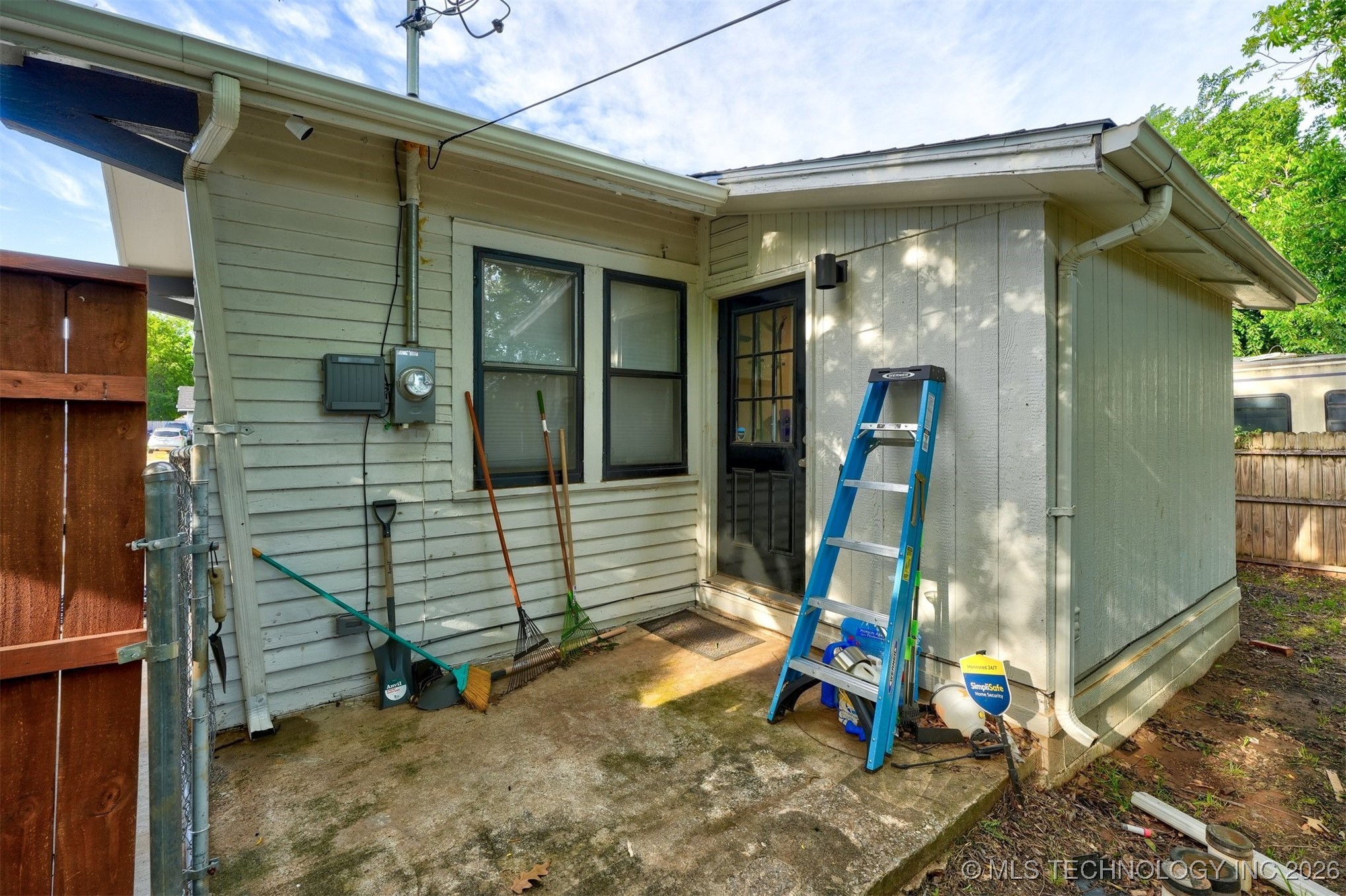 2009 NW 12th Oklahoma City OK 73106