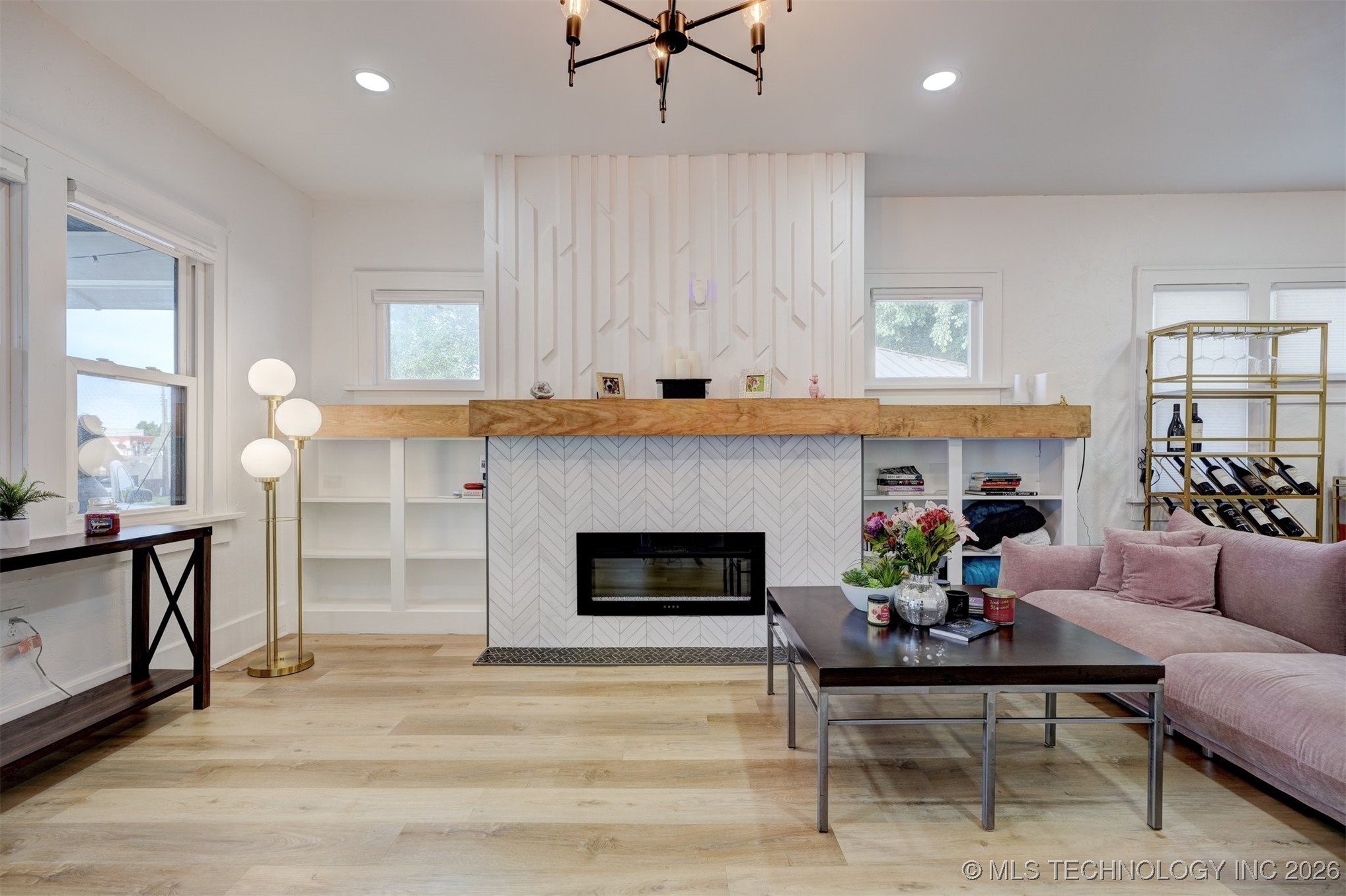 2009 NW 12th Oklahoma City OK 73106