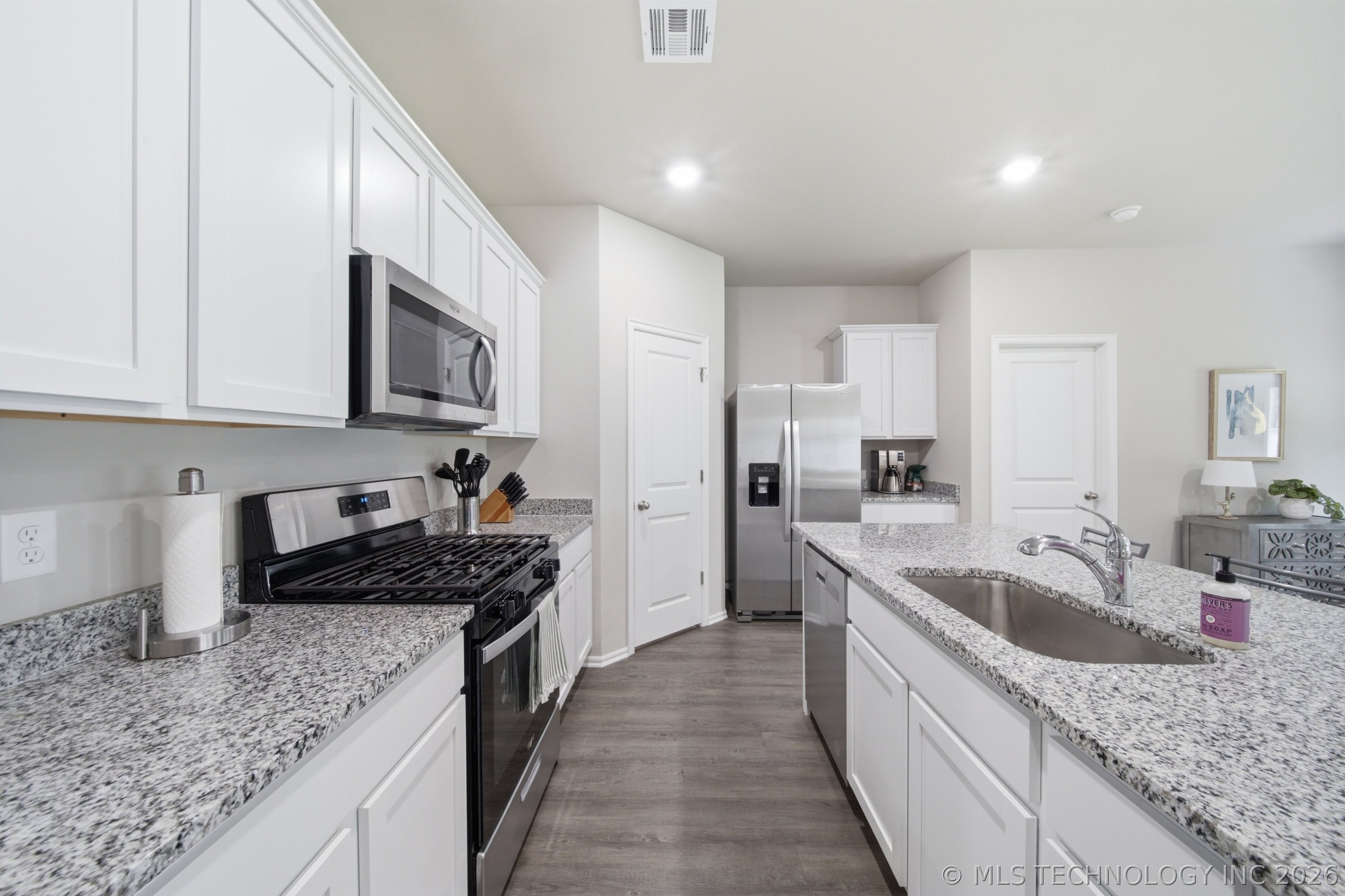 2406 W 30th Street N Tulsa OK 74127