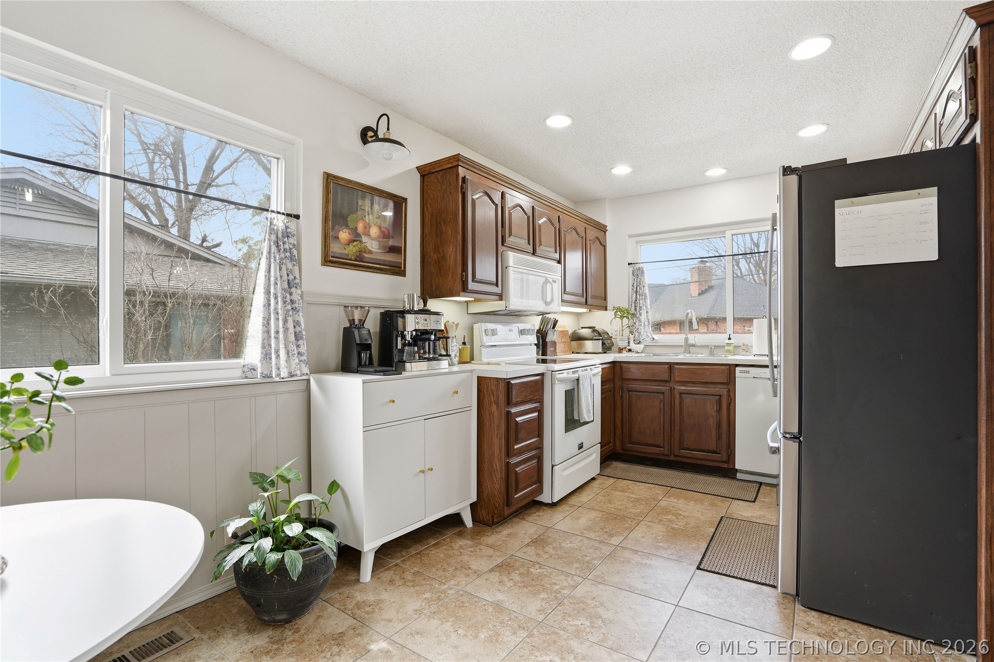 4330 S Lakewood Avenue Tulsa OK 74135
