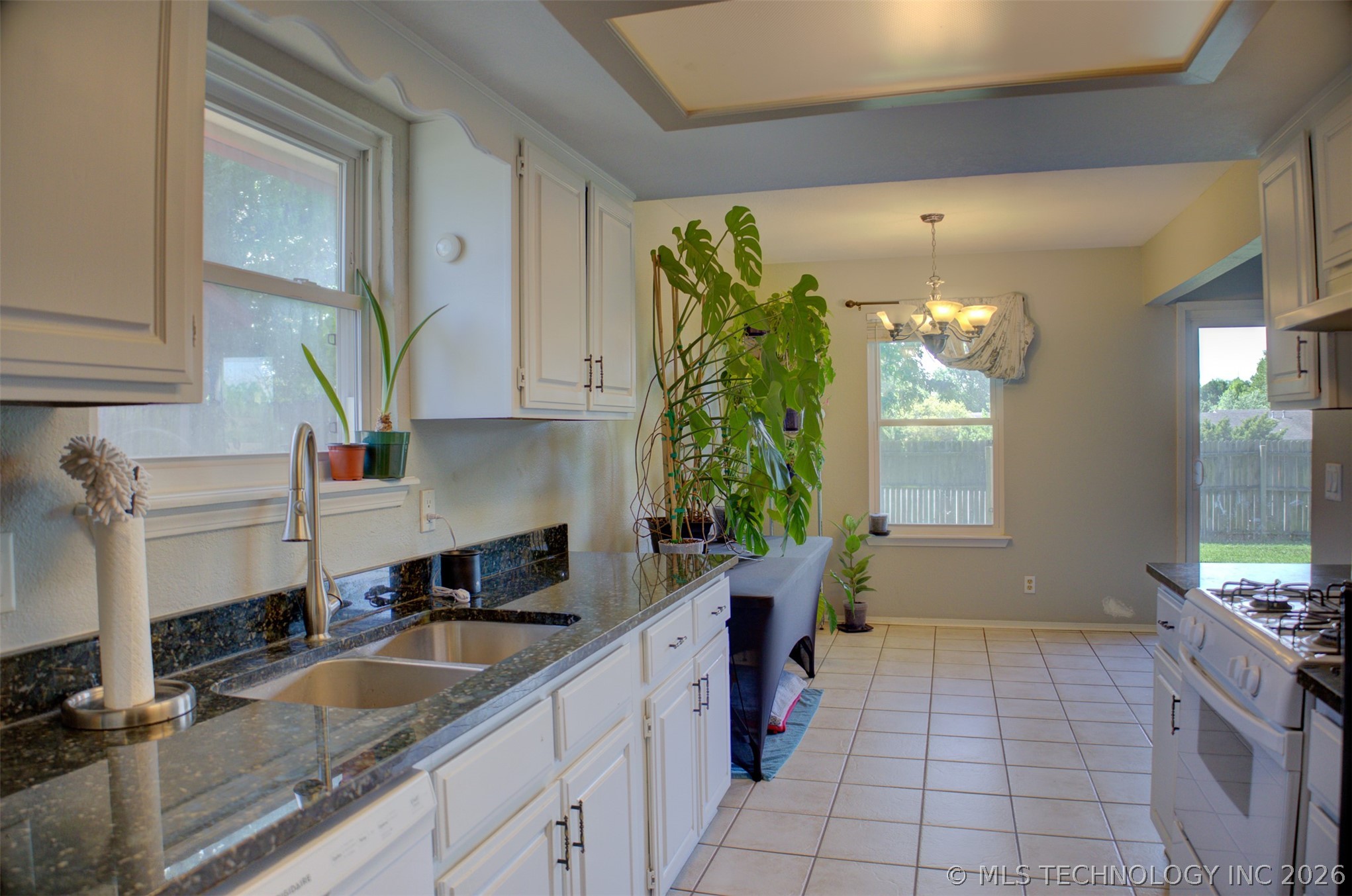 1302 E 140th Place Glenpool OK 74033