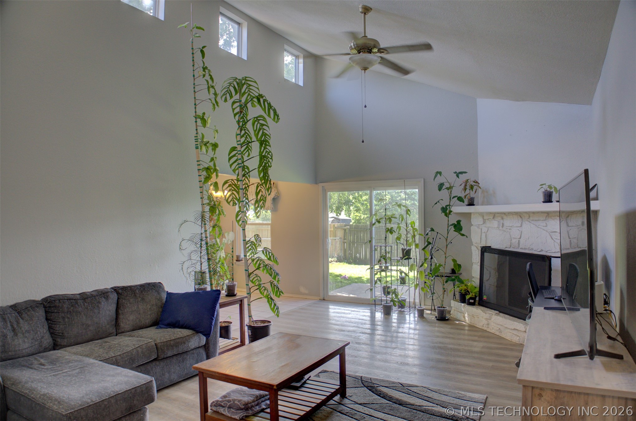 1302 E 140th Place Glenpool OK 74033