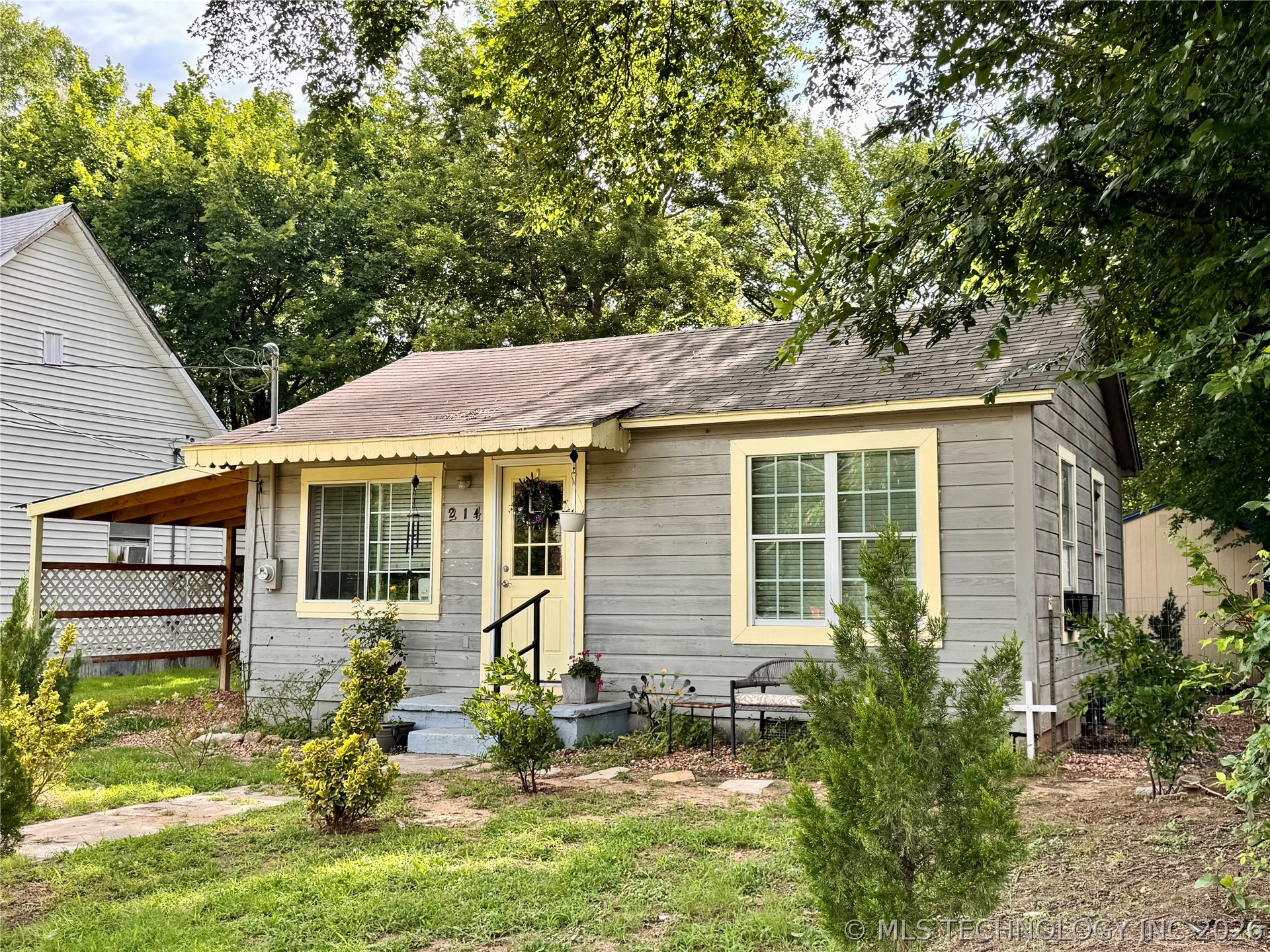 214 E. Street SE Ardmore OK 73401