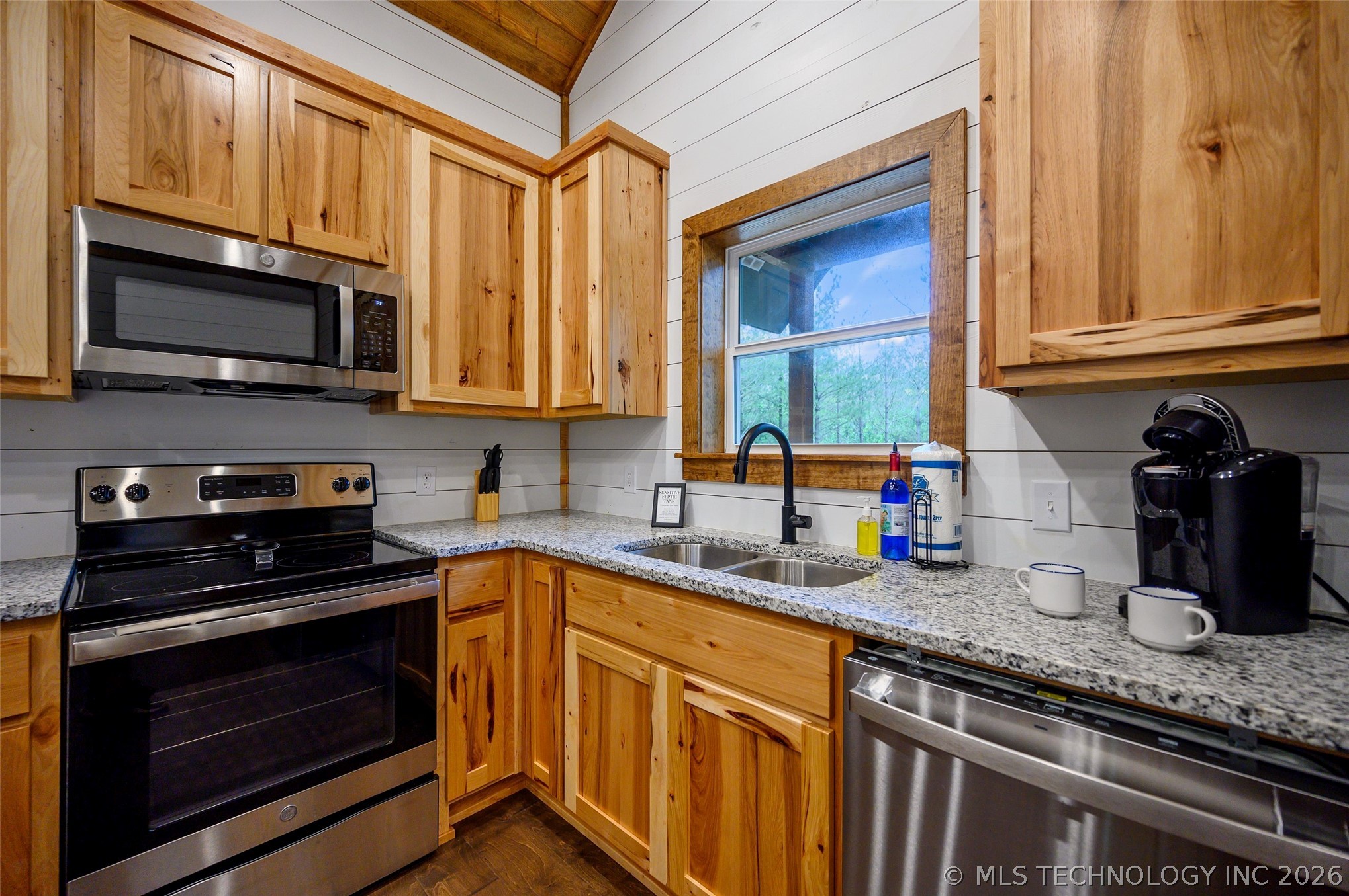 95 Shade Tree Trail Broken Bow OK 74728