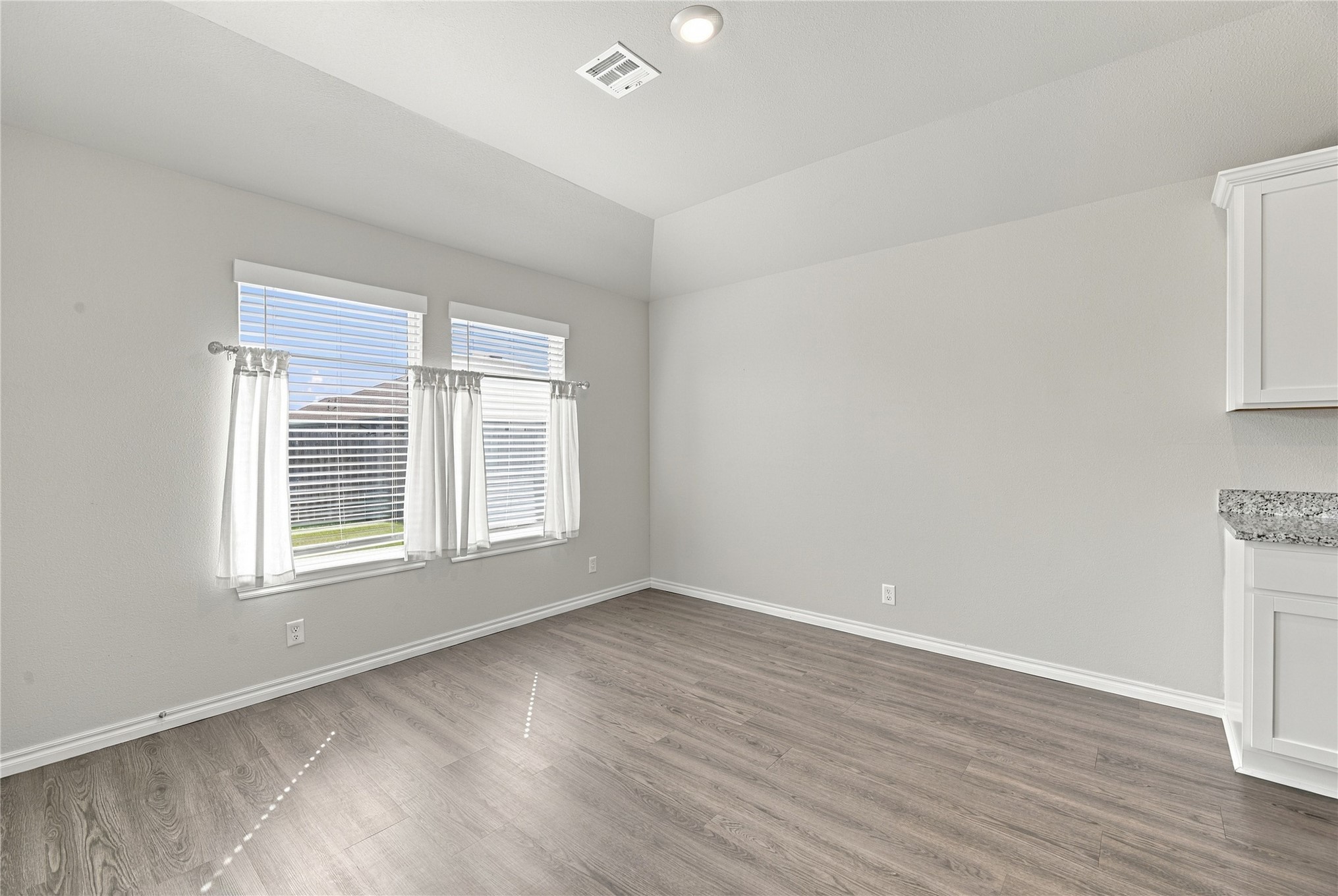 2704 W Brook Street Claremore OK 74017