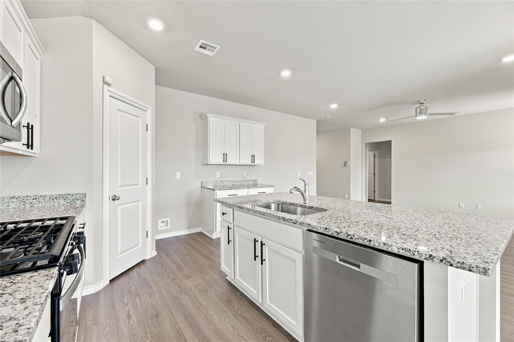 2704 W Brook Street Claremore OK 74017