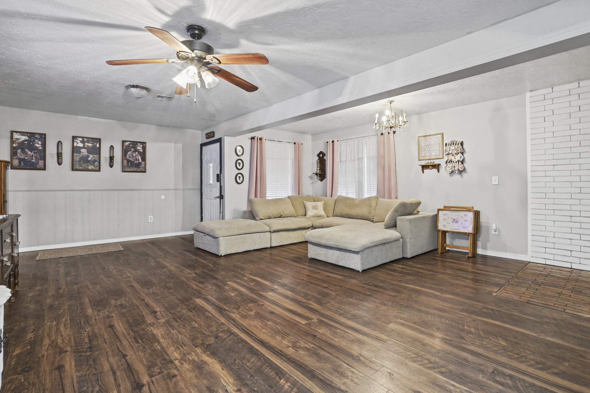 212 S Locust Street Locust Grove OK 74352