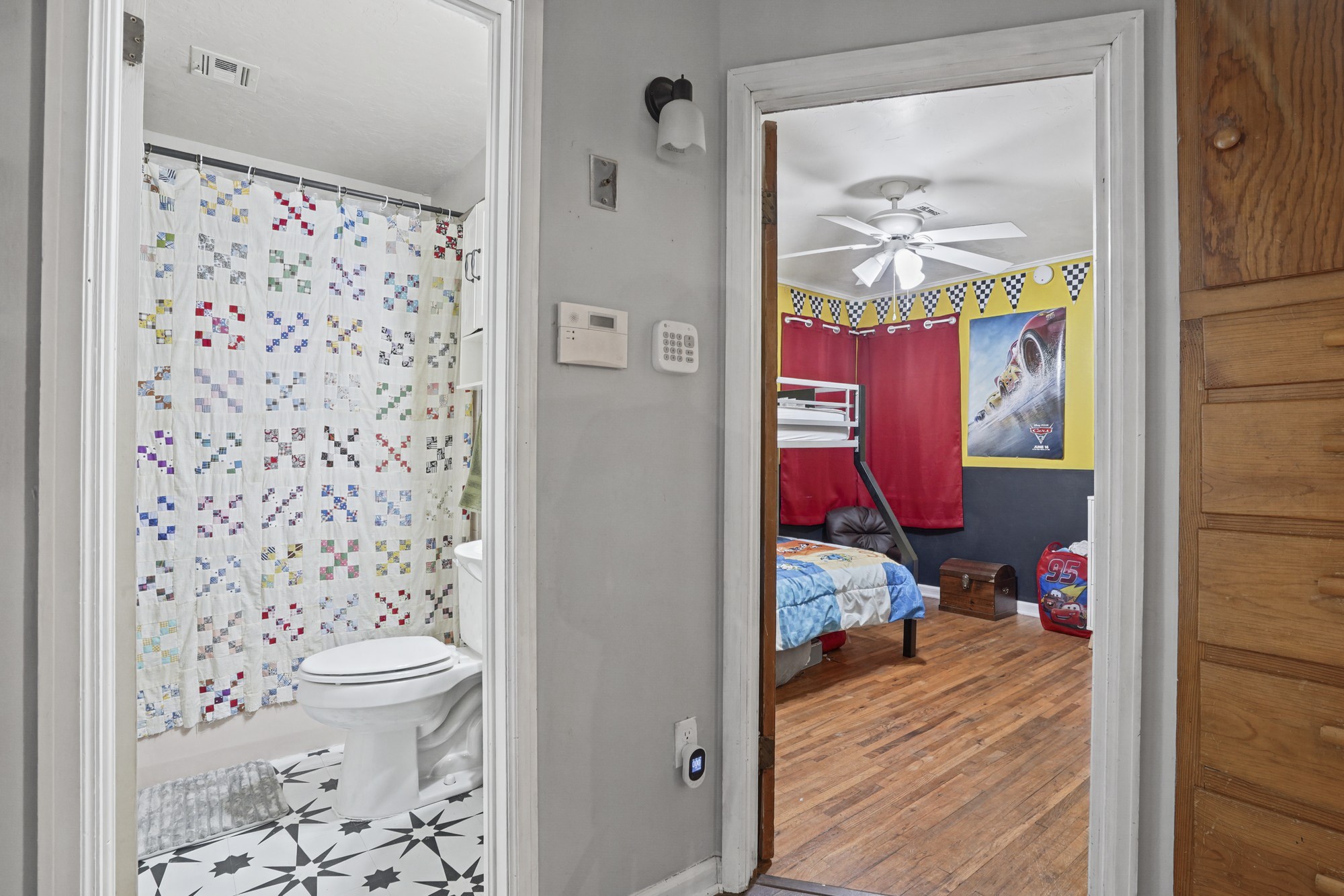 212 S Locust Street Locust Grove OK 74352