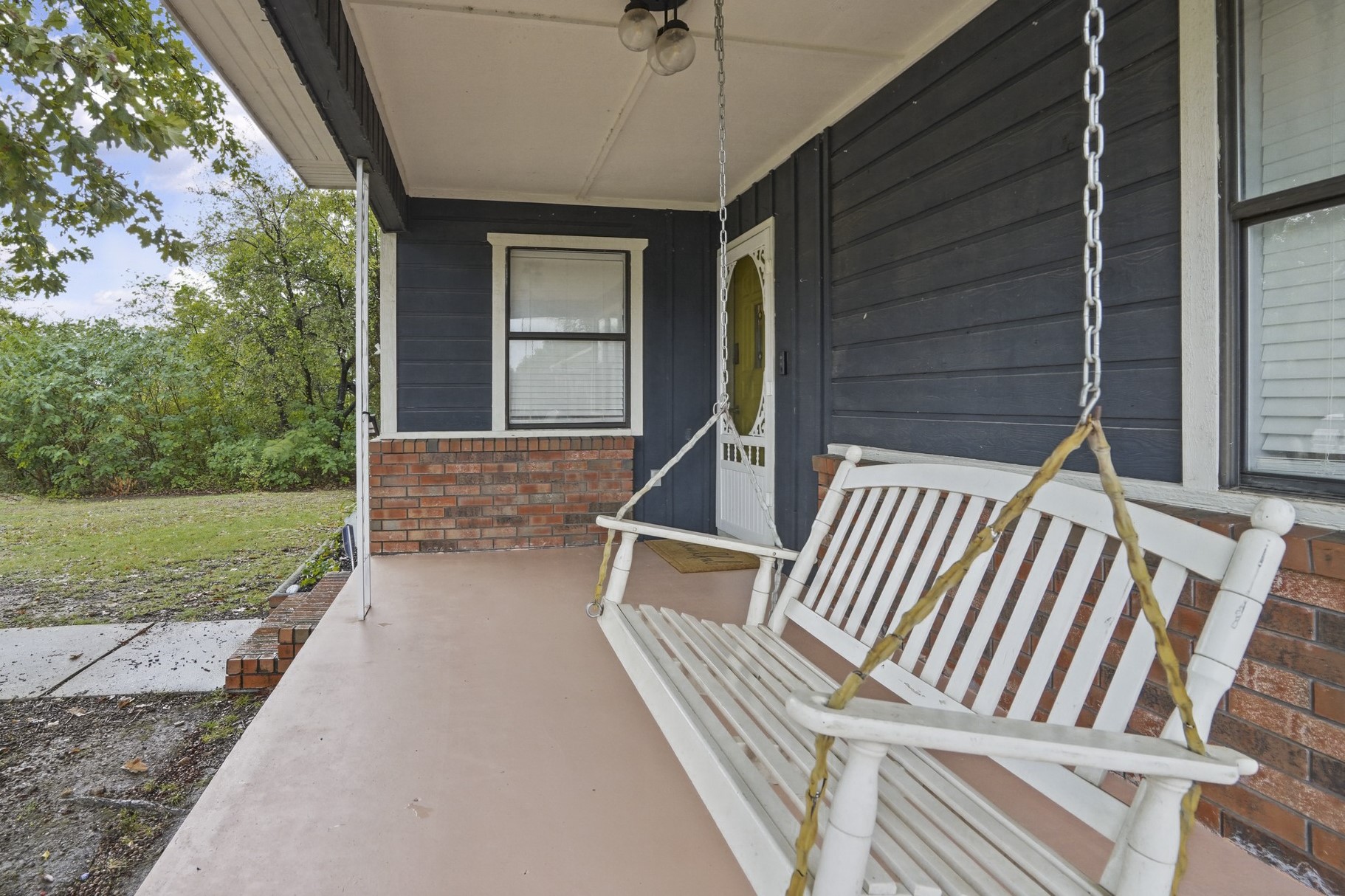 212 S Locust Street Locust Grove OK 74352