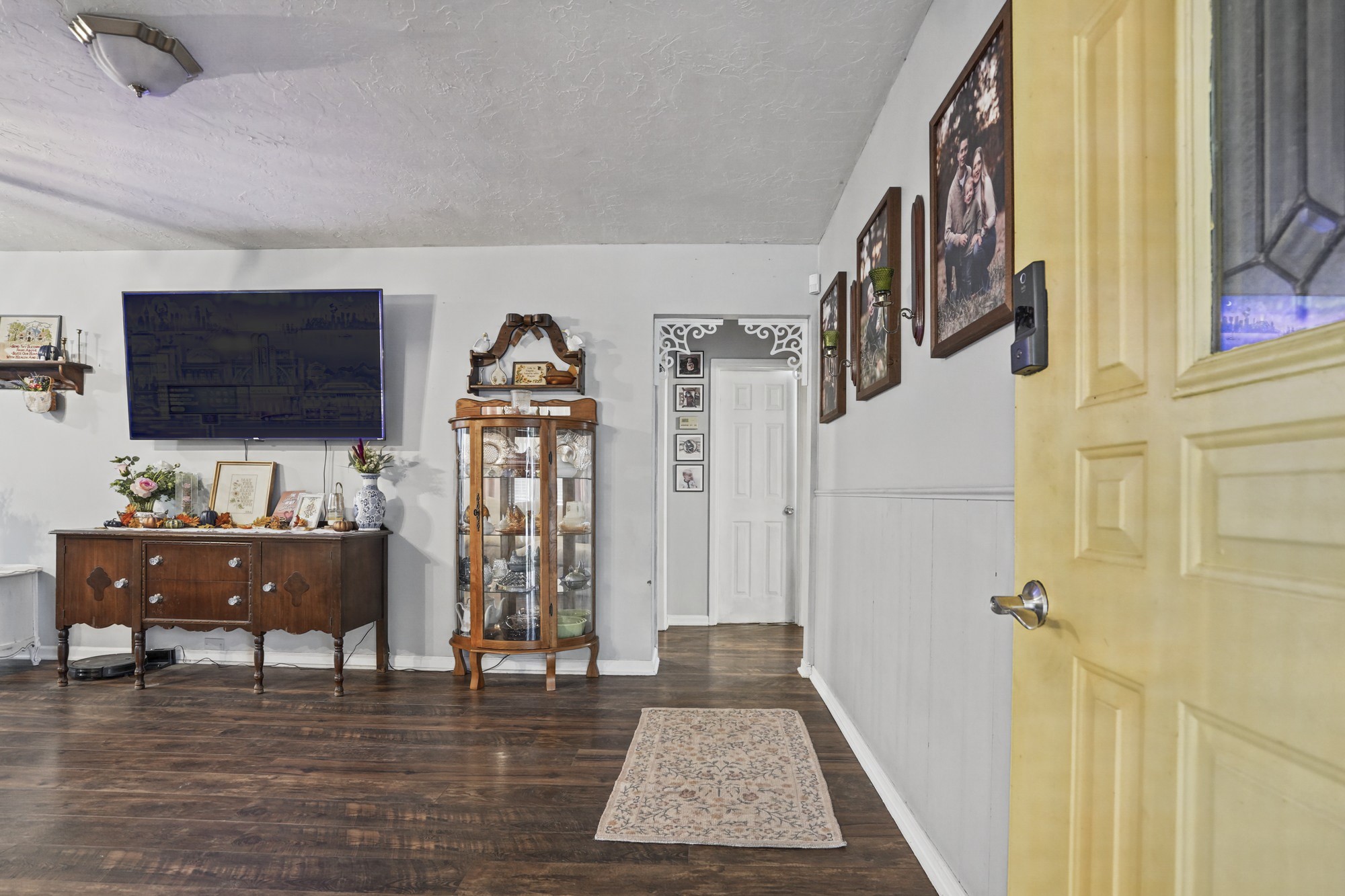 212 S Locust Street Locust Grove OK 74352