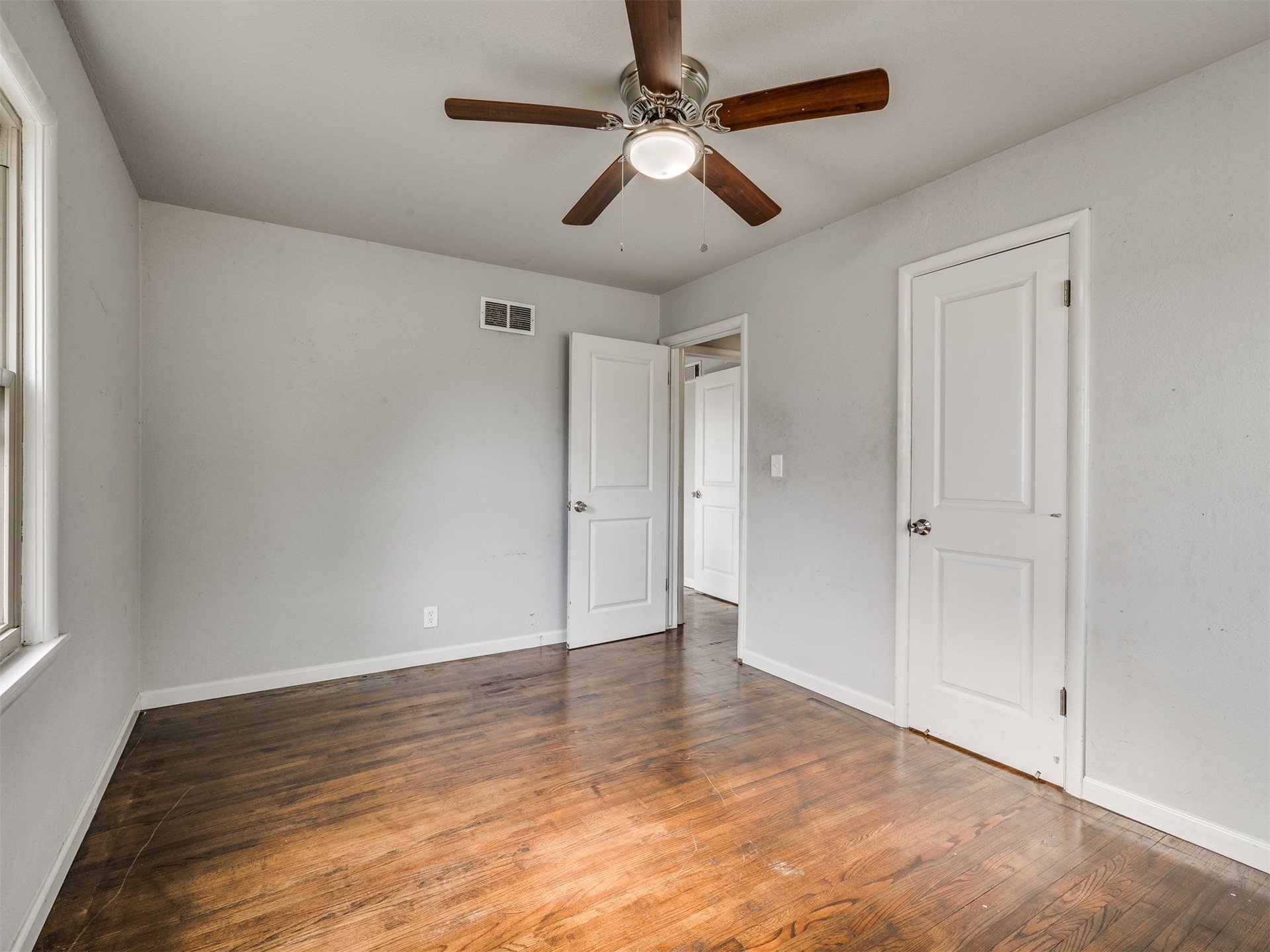 8934 E Newton Street Tulsa OK 74115