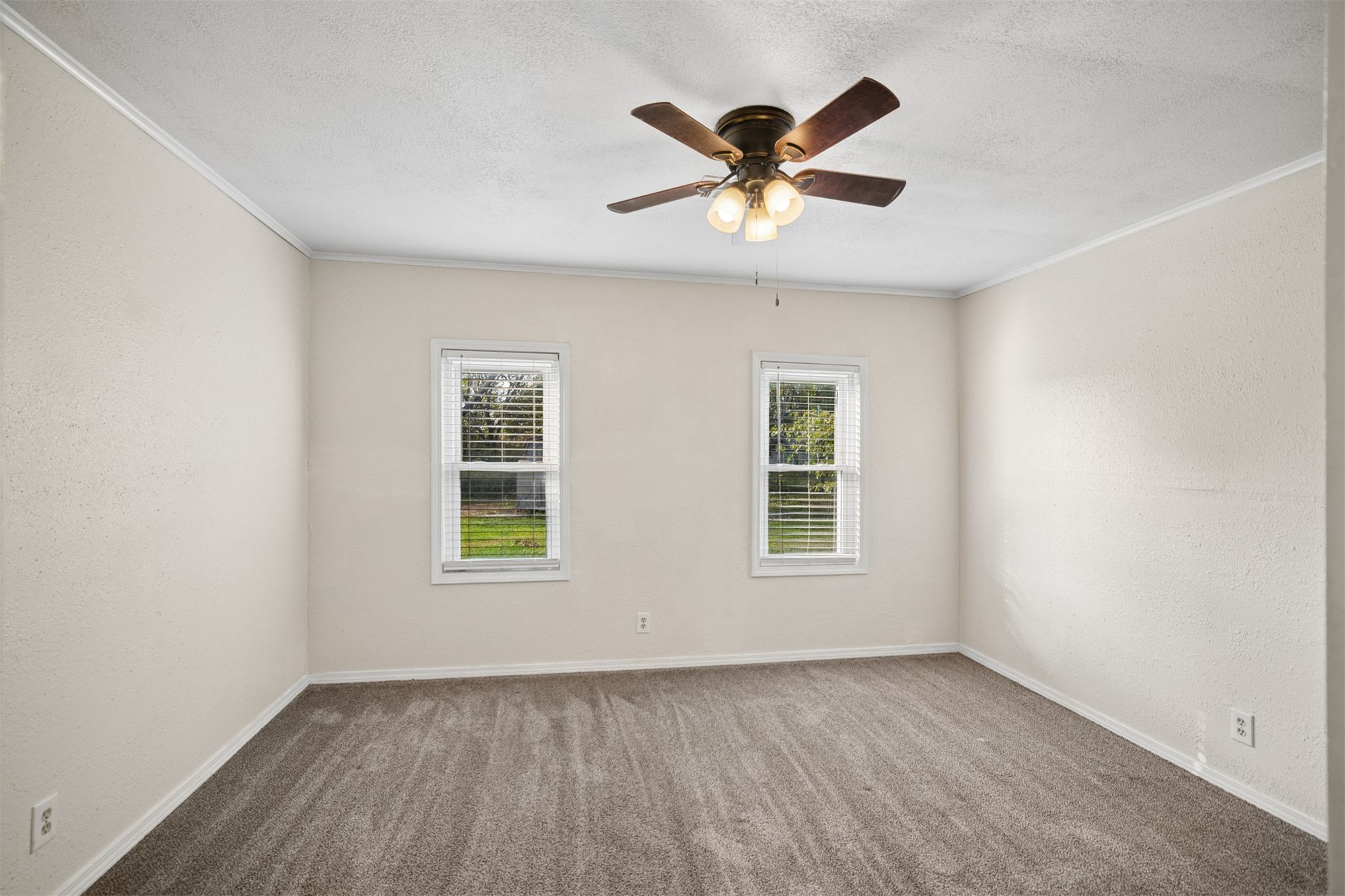 222 10th Street Mounds OK 74047