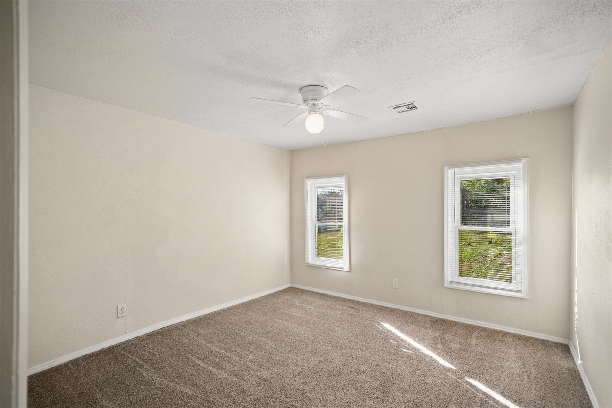 222 10th Street Mounds OK 74047