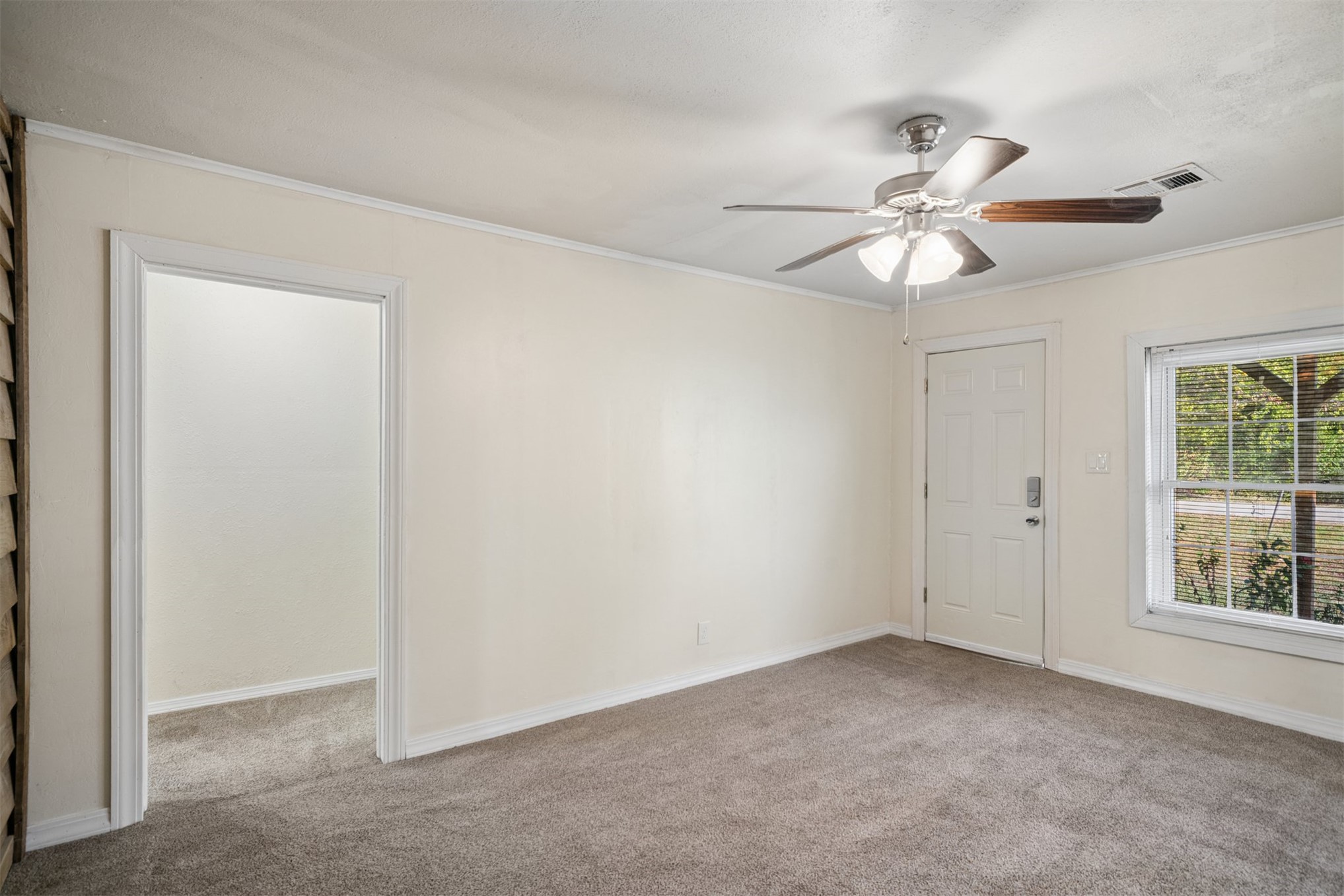 222 10th Street Mounds OK 74047