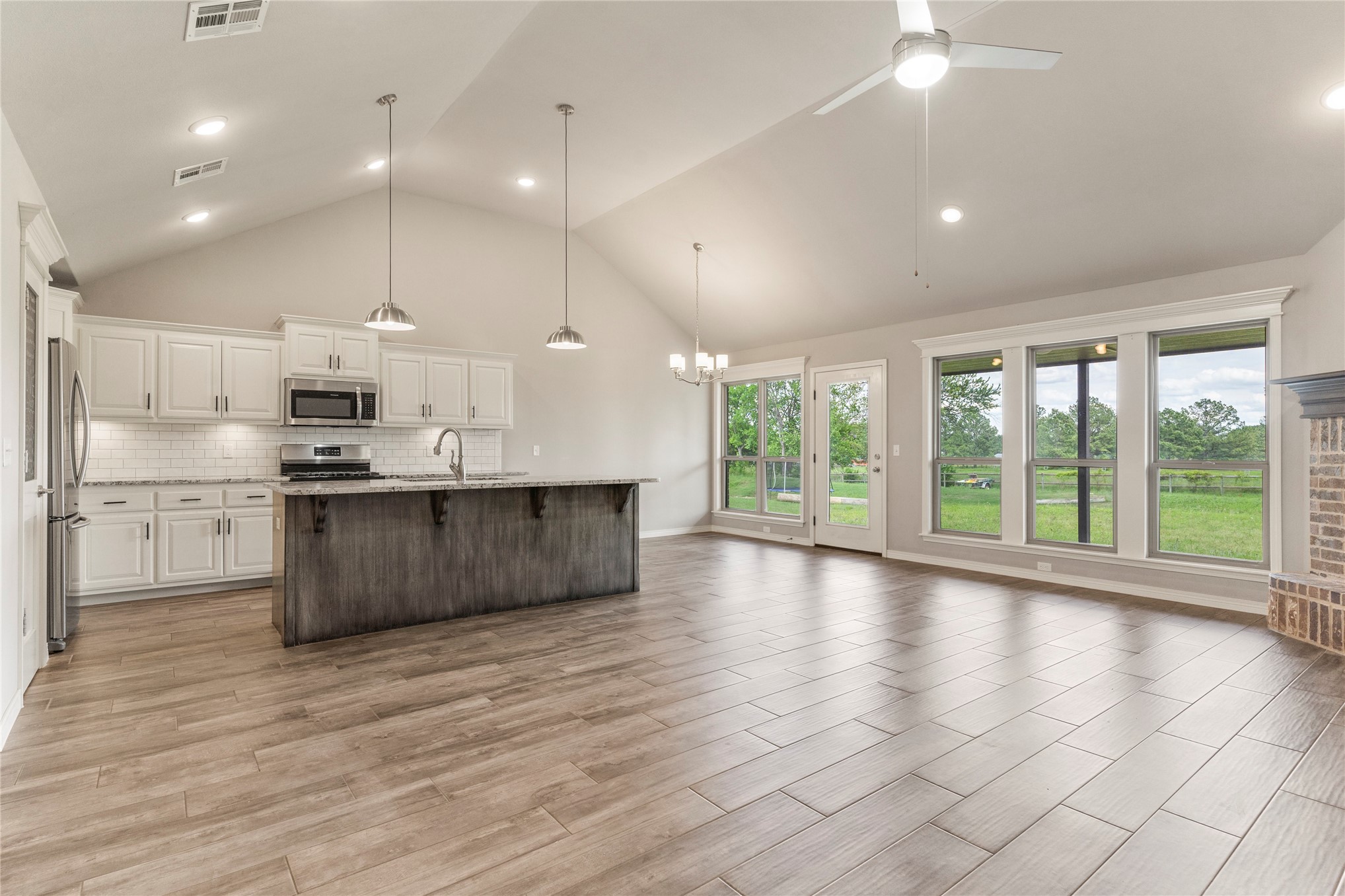 2111 S Osage Avenue W Skiatook OK 74070