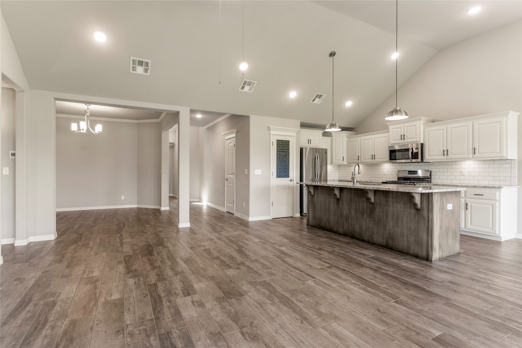 2111 S Osage Avenue W Skiatook OK 74070