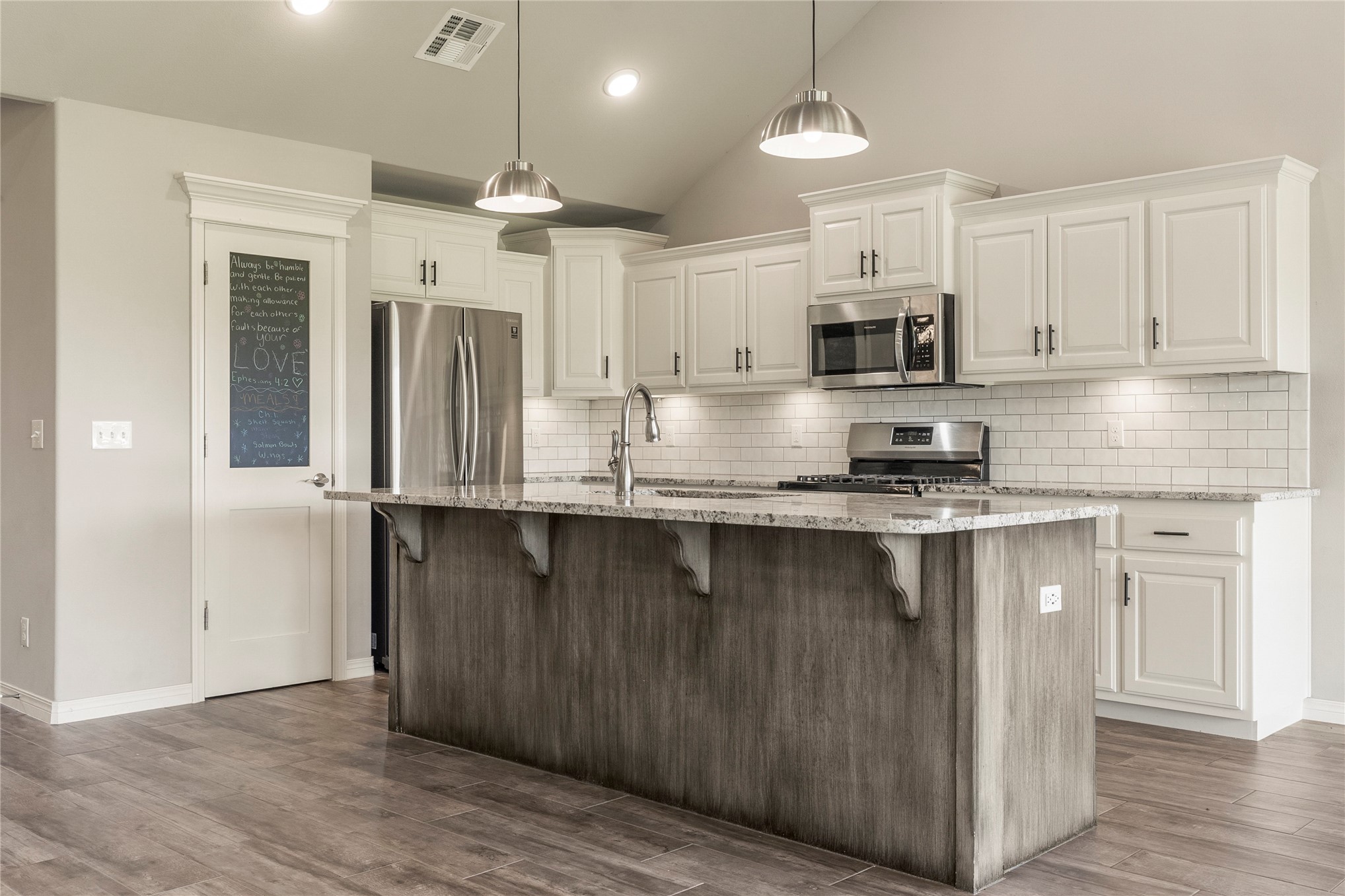 2111 S Osage Avenue W Skiatook OK 74070