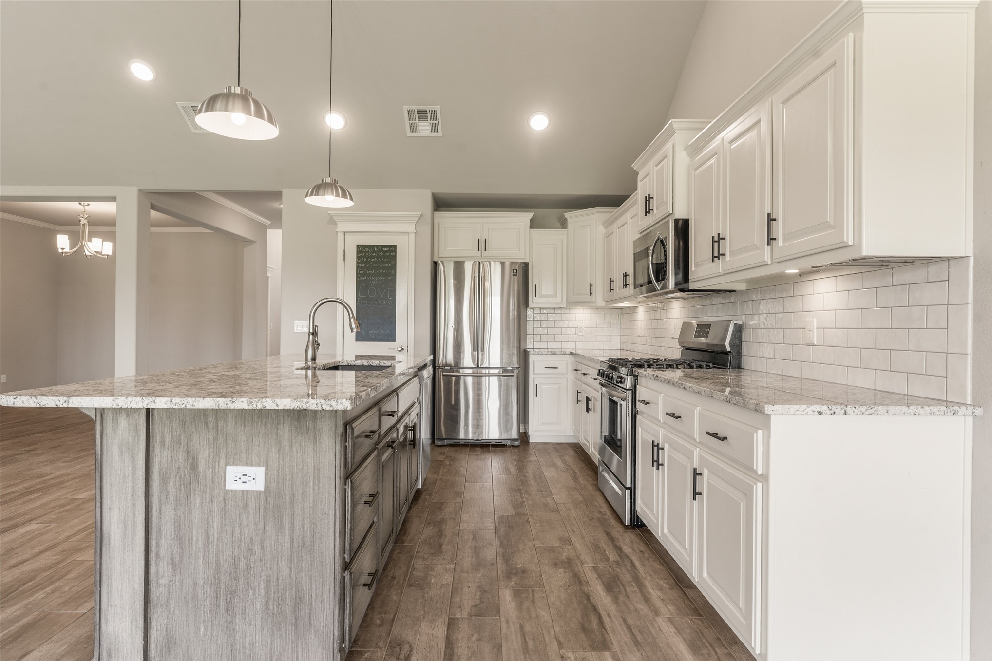 2111 S Osage Avenue W Skiatook OK 74070