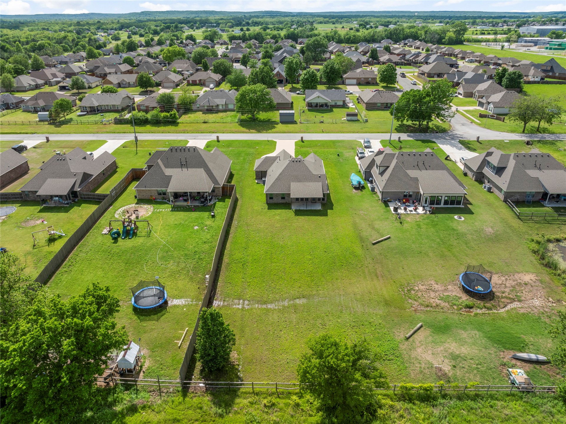 2111 S Osage Avenue W Skiatook OK 74070