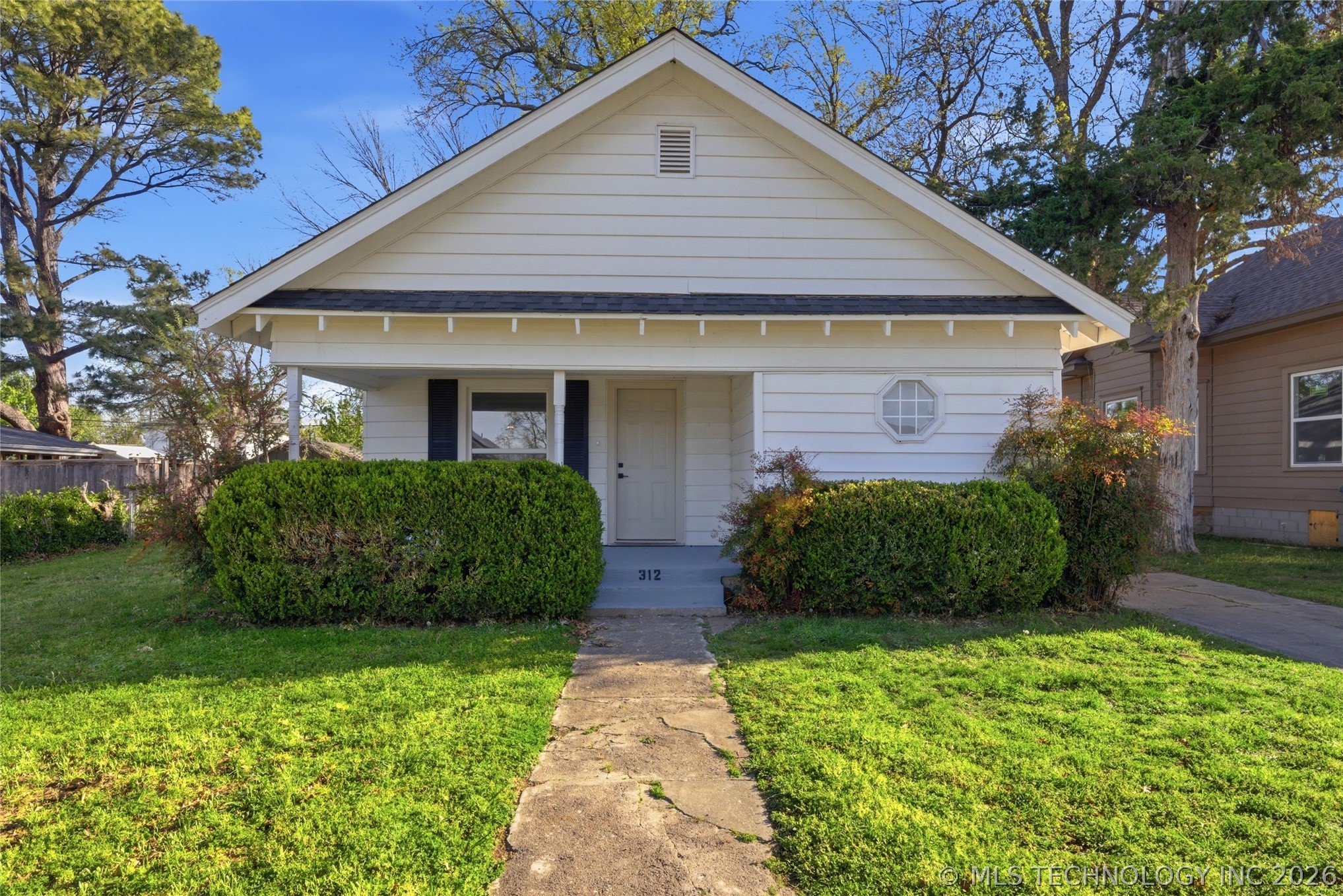 312 E 5th Street Claremore OK 74017