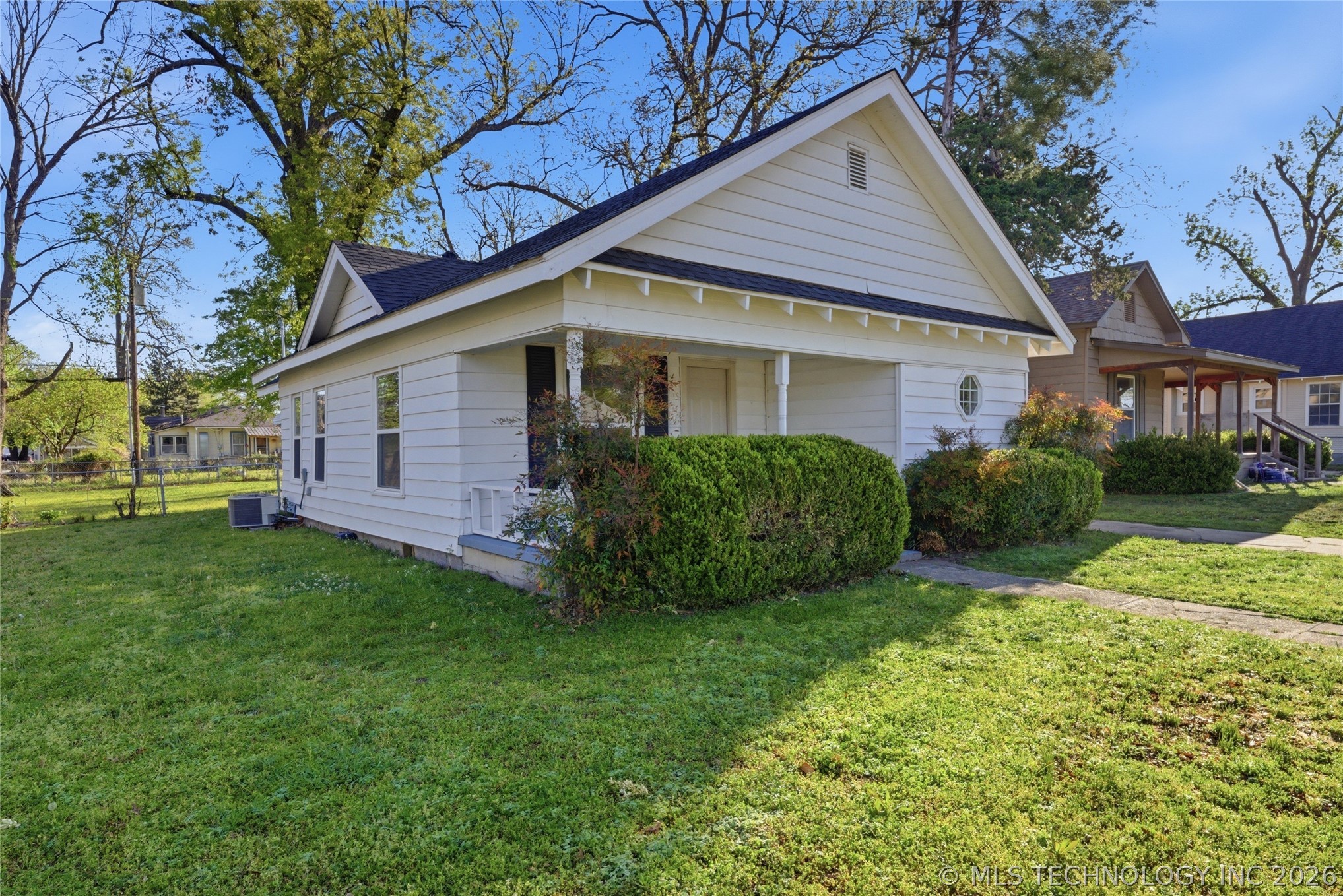312 E 5th Street Claremore OK 74017