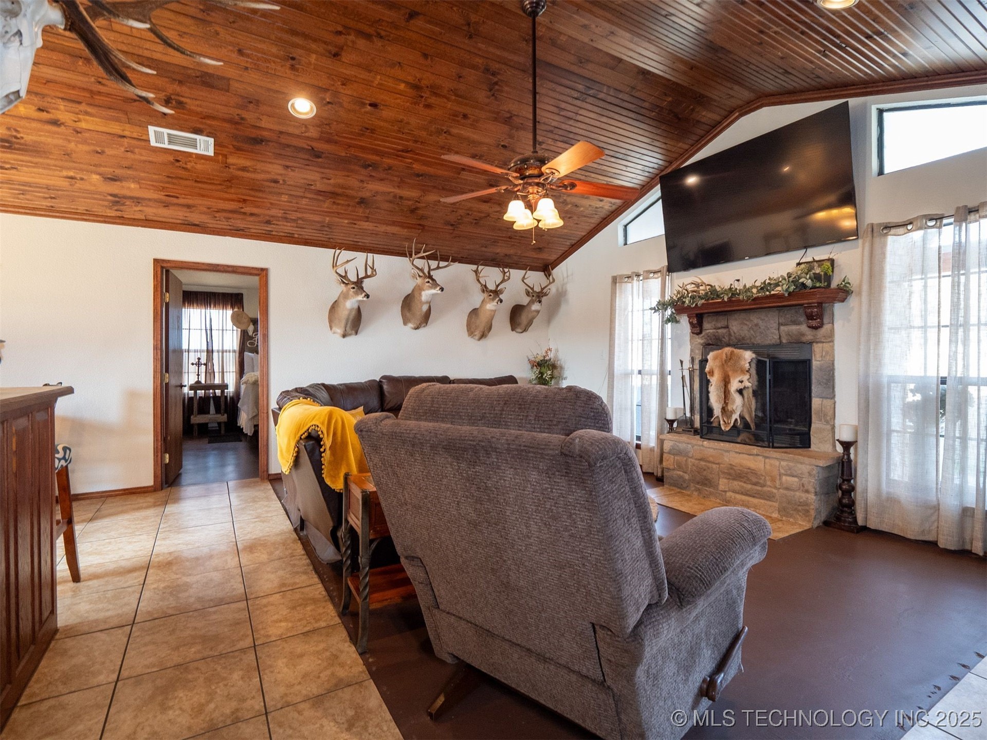 8446 E Greasy Bend Road Stringtown OK 74569