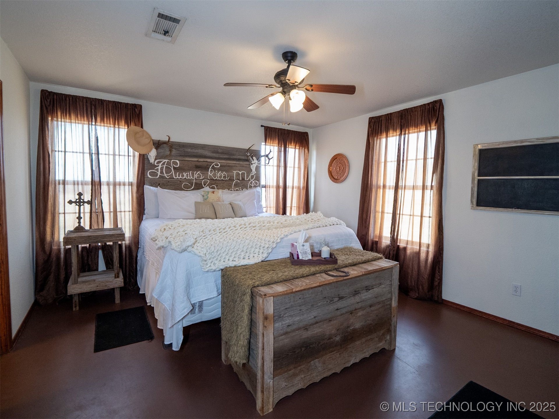 8446 E Greasy Bend Road Stringtown OK 74569