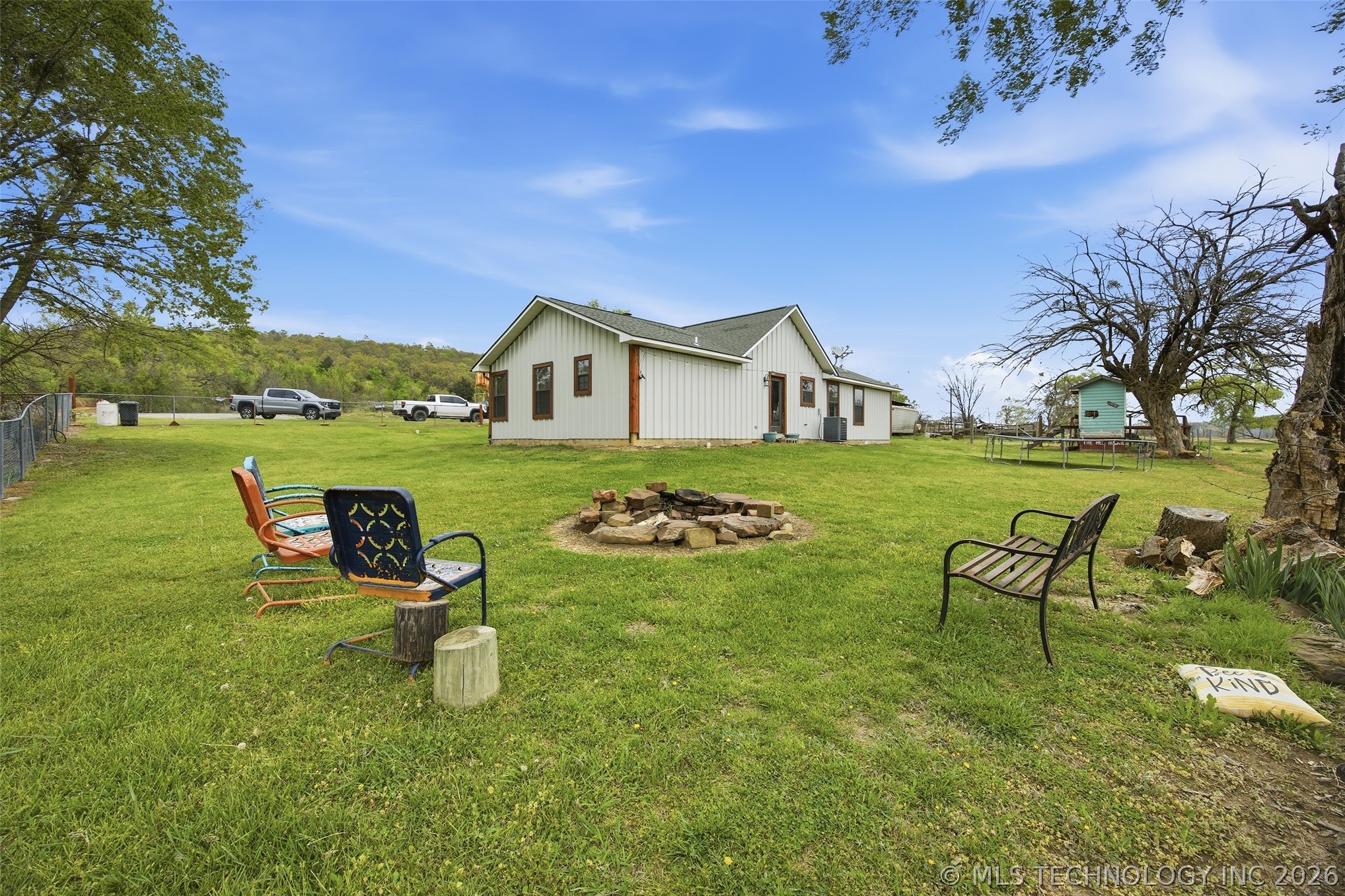 8446 E Greasy Bend Road Stringtown OK 74569