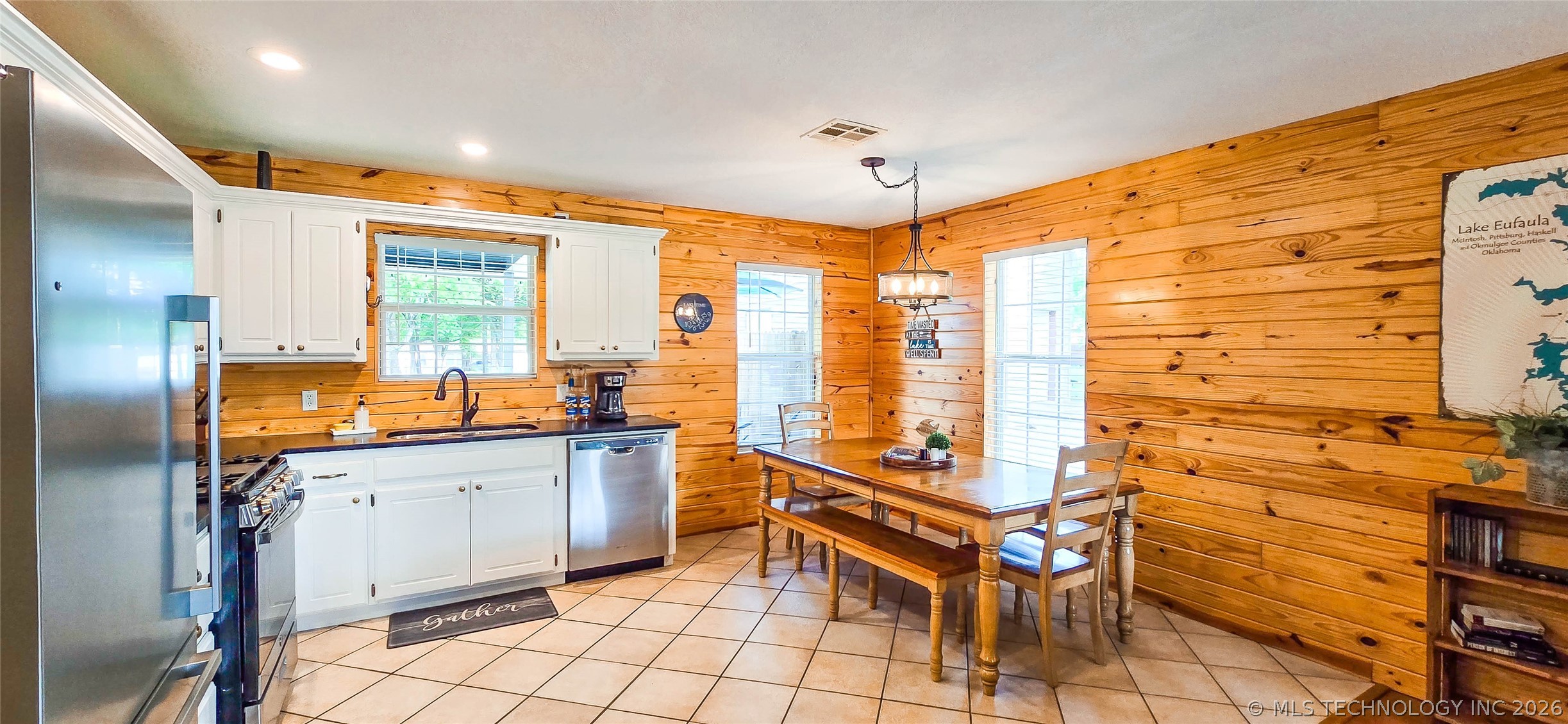 56 Delaware Street Canadian OK 74425