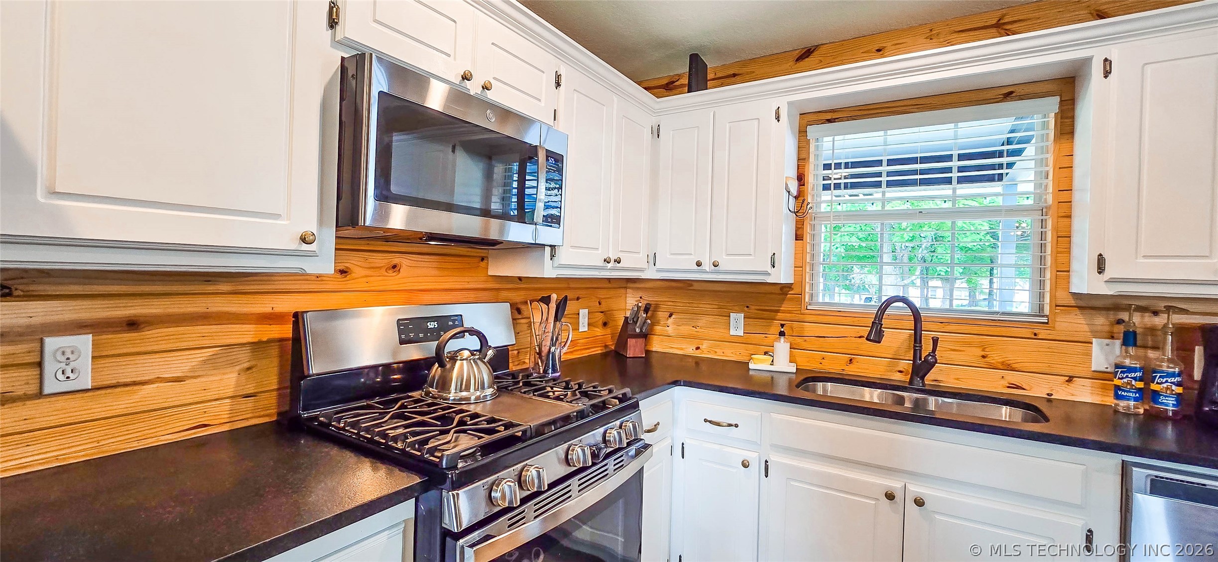 56 Delaware Street Canadian OK 74425