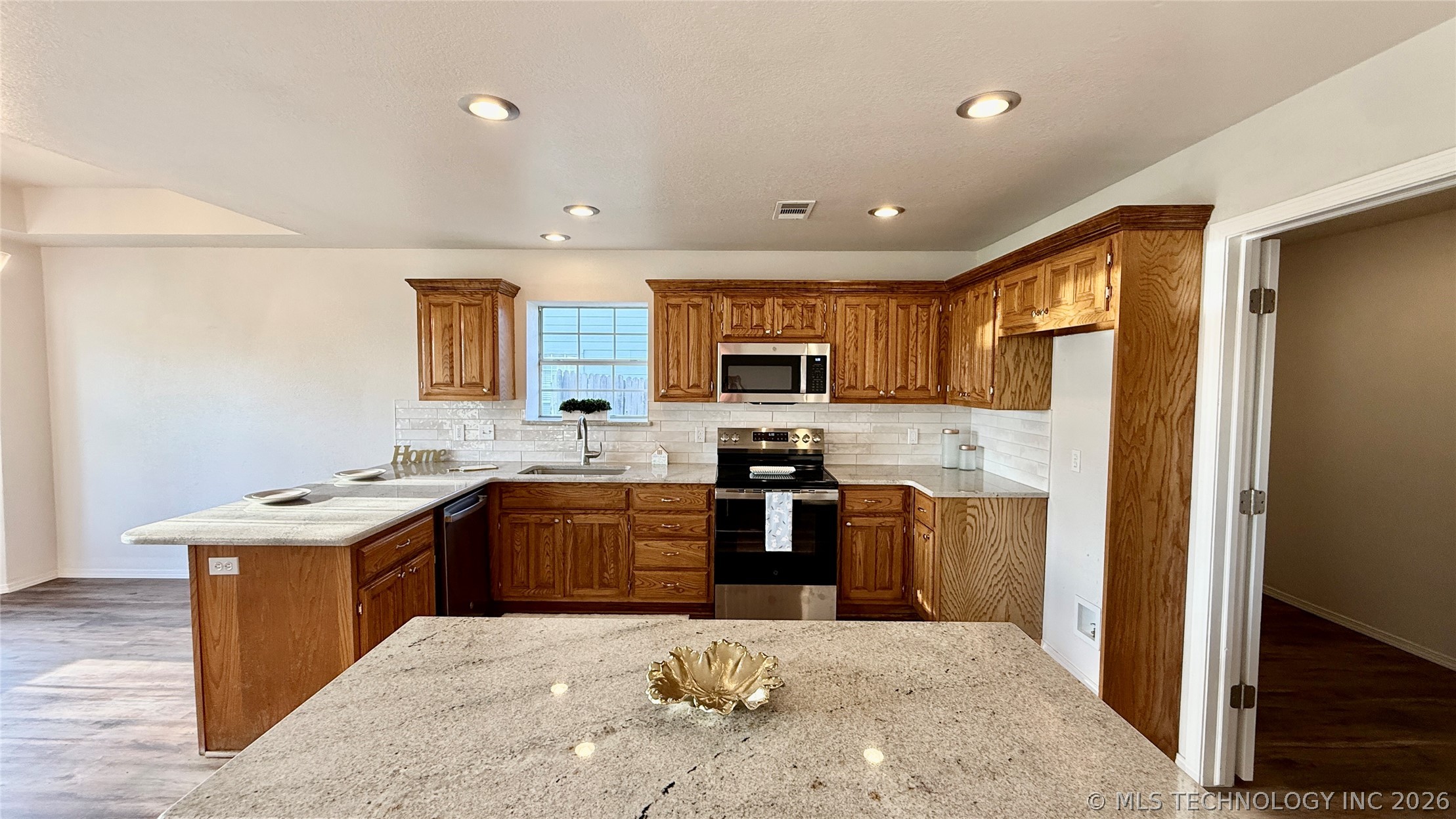 3728 S 195th Avenue Broken Arrow OK 74014