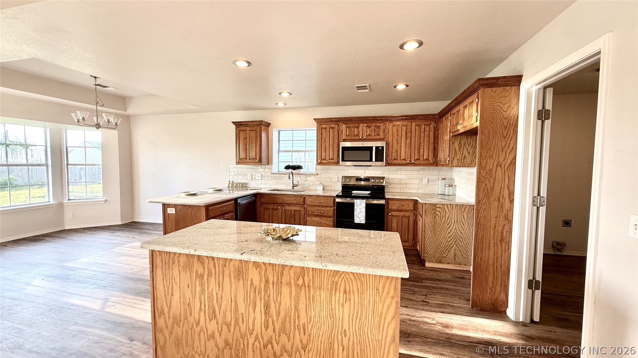3728 S 195th Avenue Broken Arrow OK 74014