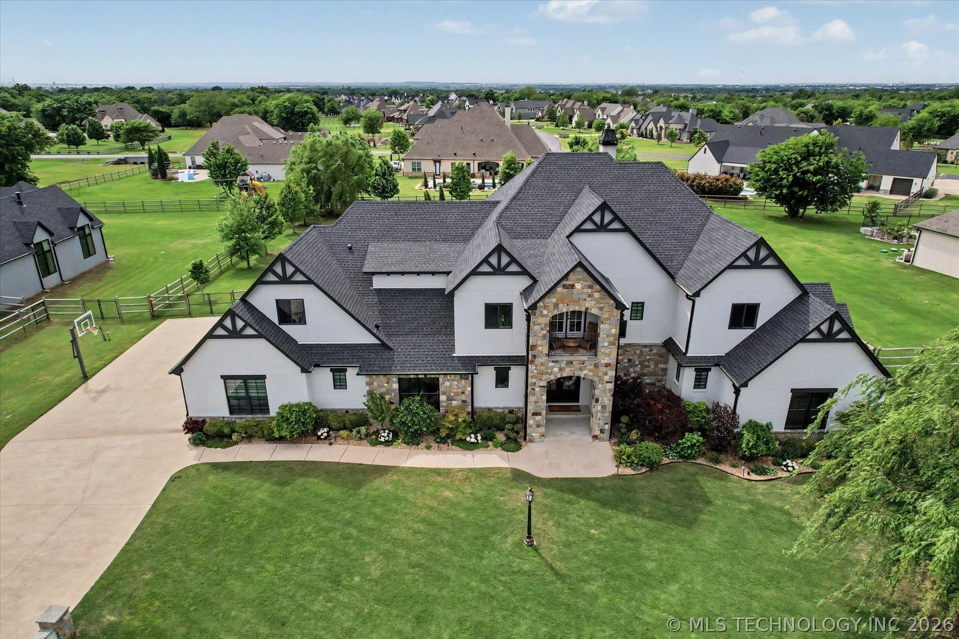 6372 N Wildwood Lane Owasso OK 74055