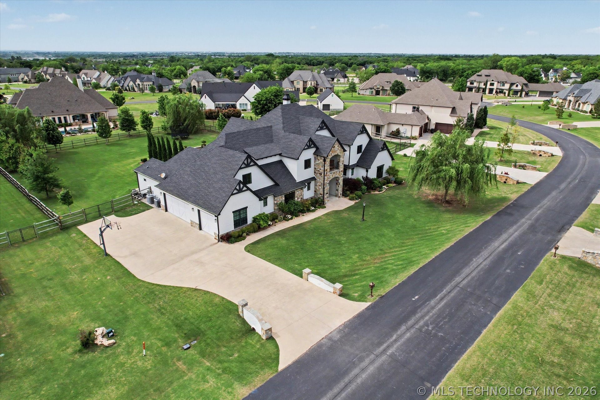 6372 N Wildwood Lane Owasso OK 74055