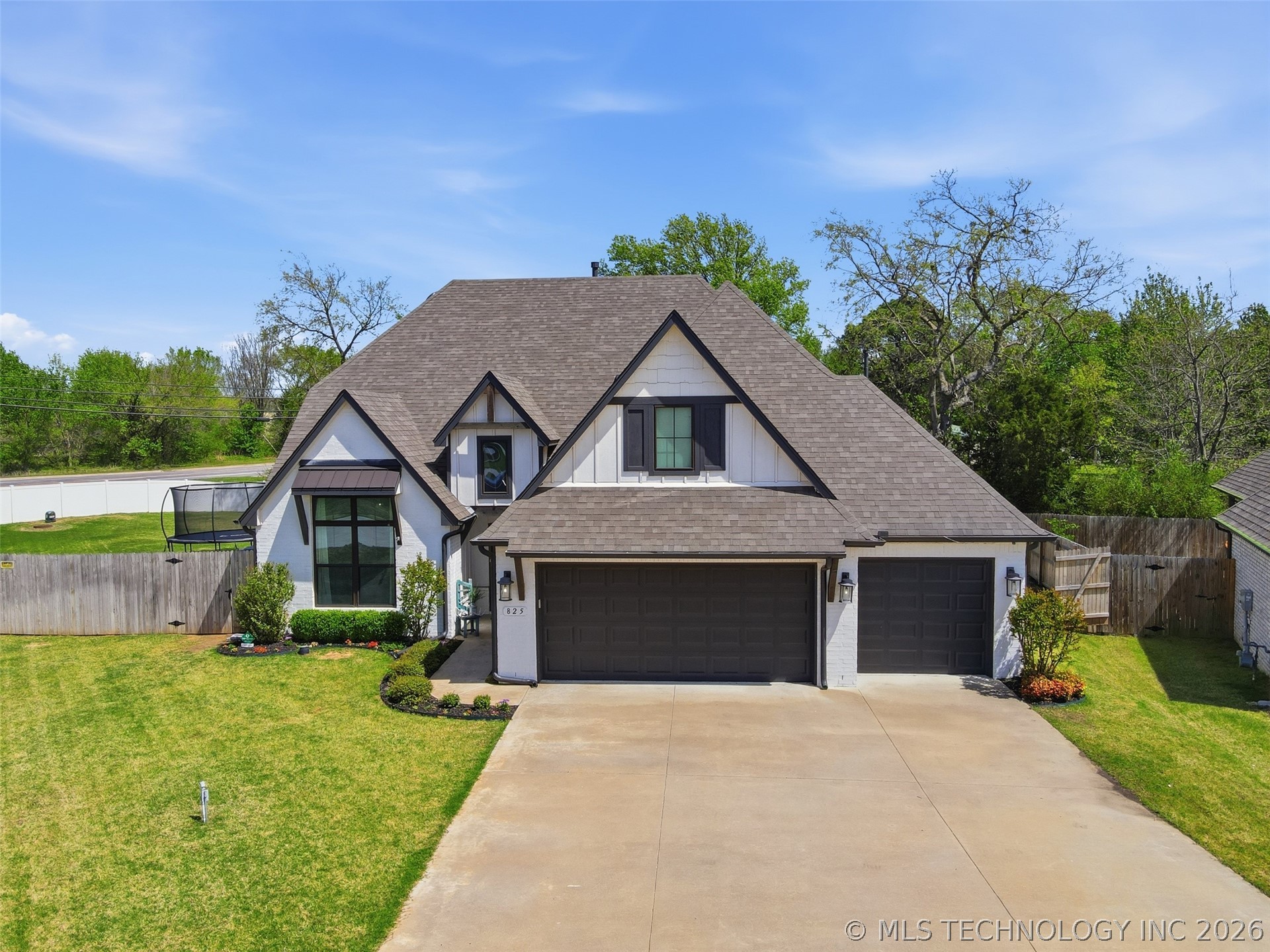 825 N 89th Street Broken Arrow OK 74014