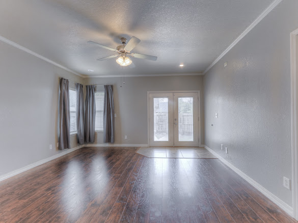 410 E 4th Street Skiatook OK 74070