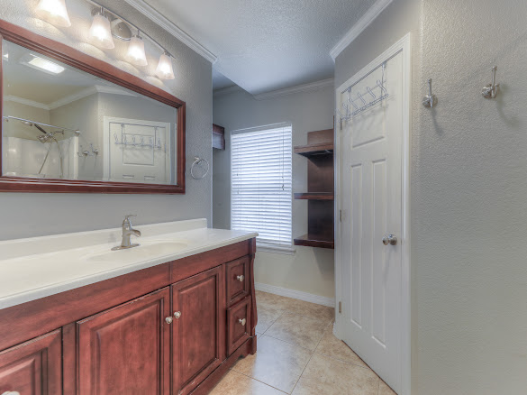 410 E 4th Street Skiatook OK 74070