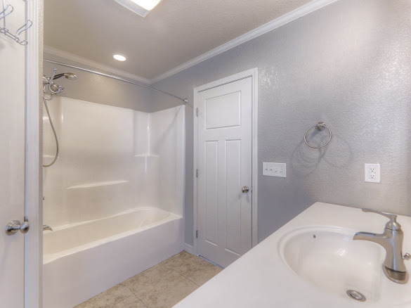 410 E 4th Street Skiatook OK 74070