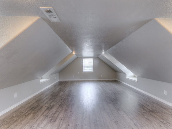 410 E 4th Street Skiatook OK 74070
