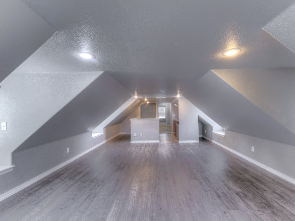 410 E 4th Street Skiatook OK 74070