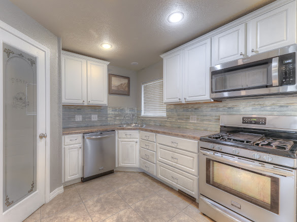 410 E 4th Street Skiatook OK 74070