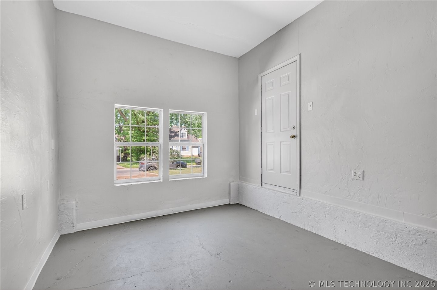 1936 S Johnstone Avenue Bartlesville OK 74003